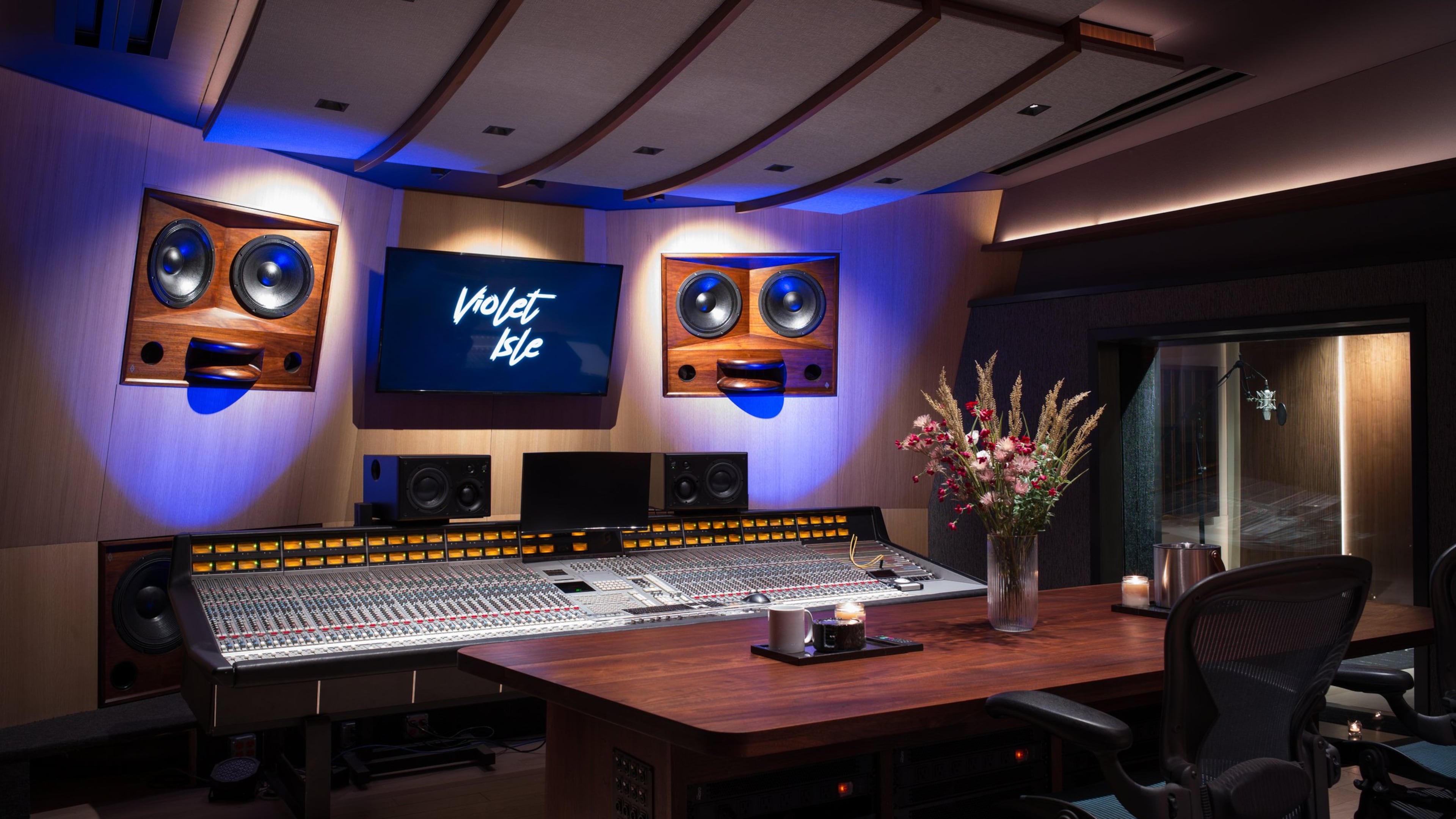 Violet Isle is one of several studios owned by Bill Jabr, including his flagship Blue Room Studios in Midtown. (Courtesy of Violet Isle Studios)