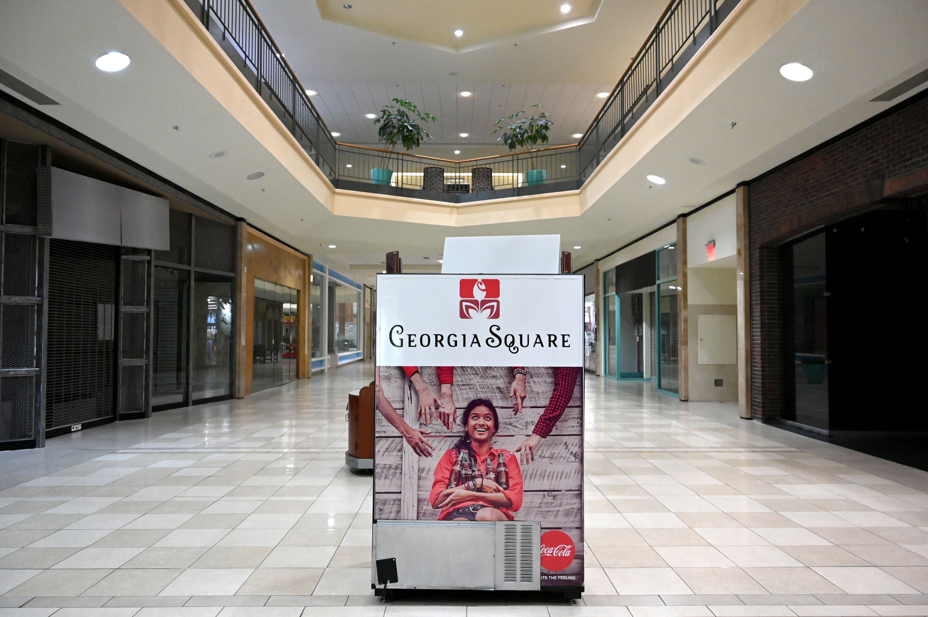 Georgia Square Mall