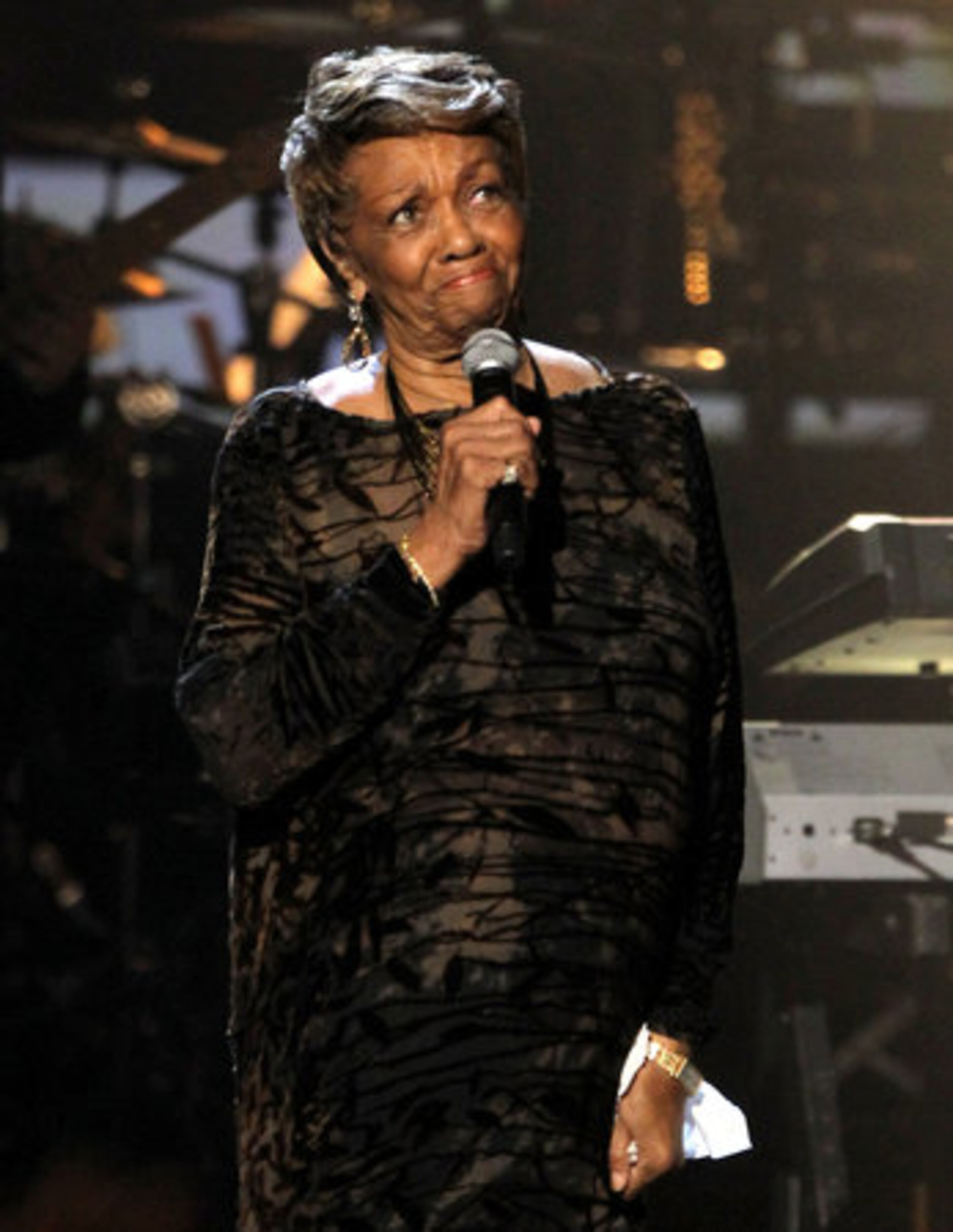 Cissy Houston's tribute to her late daughter was the emotional highlight of Sunday's BET Awards.
