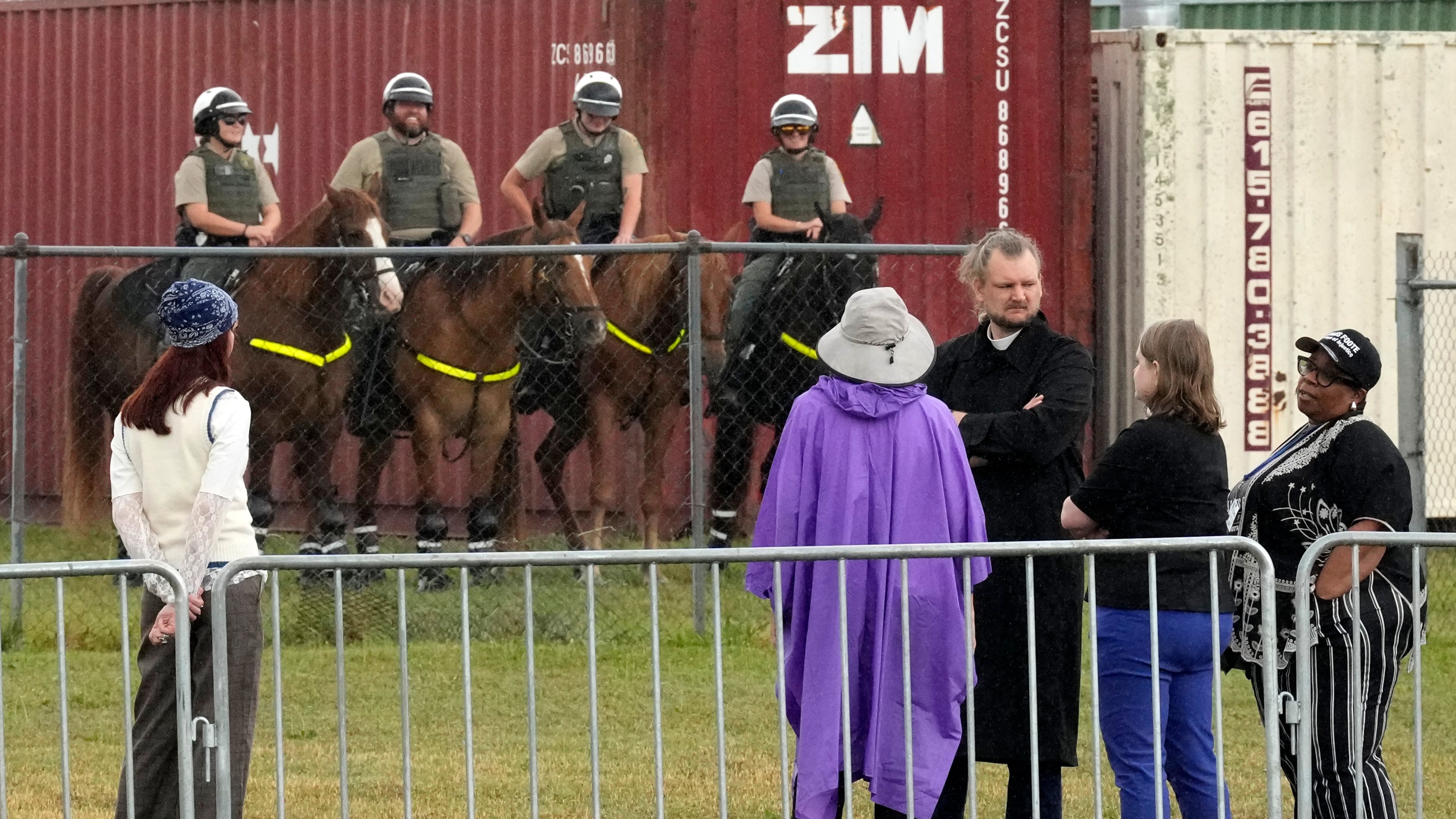 Guards on horses are posted next to the area reserved for people opposed to the death penalty outside Riverbend Maximum Security Institution before the scheduled execution of Tony Von Carruthers Thursday, May 21, 2026, in Nashville, Tenn. (AP Photo/Mark Humphrey)