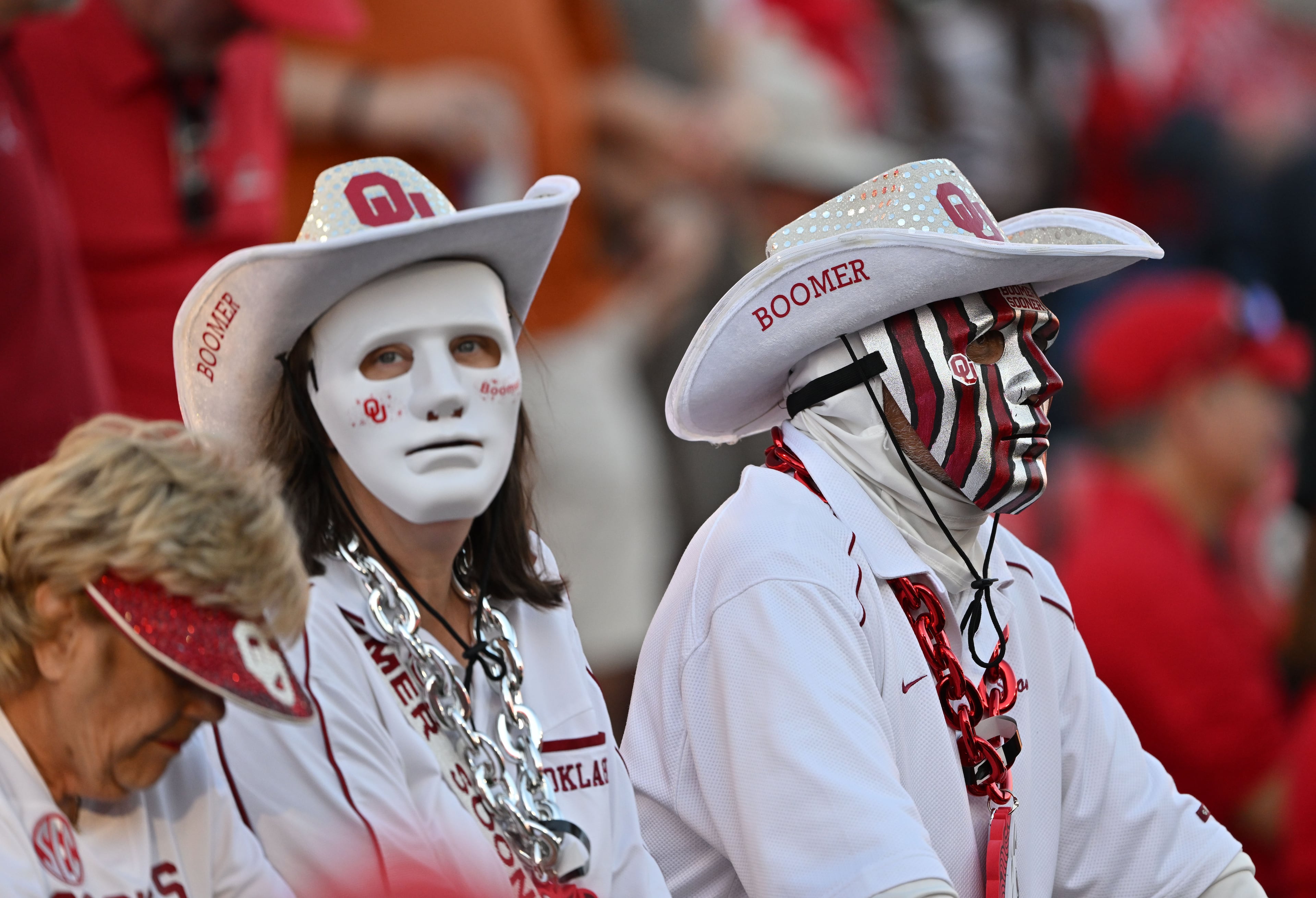 Oklahoma fans react during the second half of an NCAA football game at Sanford Stadium on Saturday, Sept. 26, 2026, in Athens, Ga. Georgia defeated Oklahoma 41-13. (Hyosub Shin/AJC)