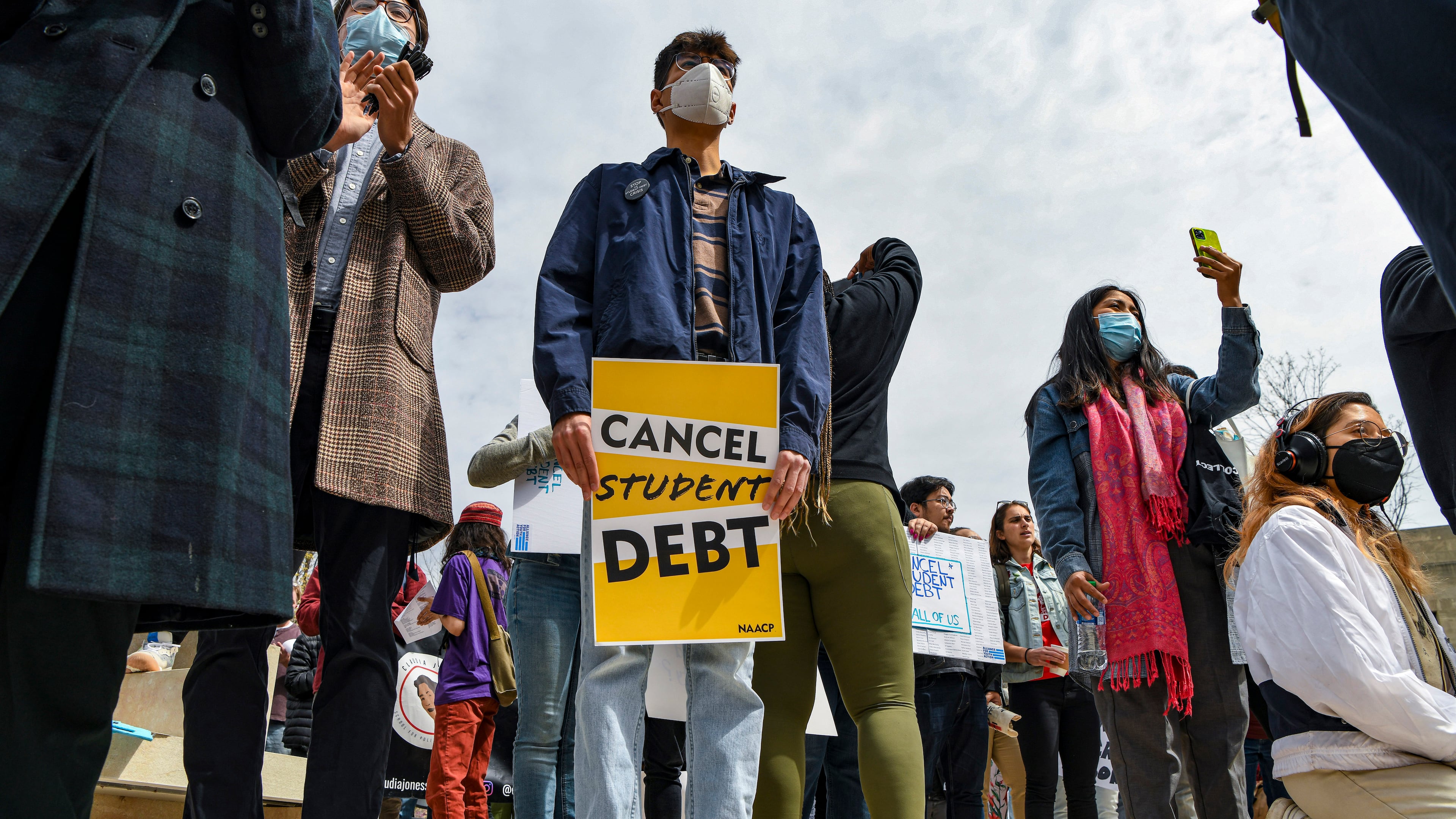 The White House recently released numbers showing more than 1 million Georgia residents applied or were automatically eligible for a proposal to relieve student debt. (Kenny Holston/The New York Times)