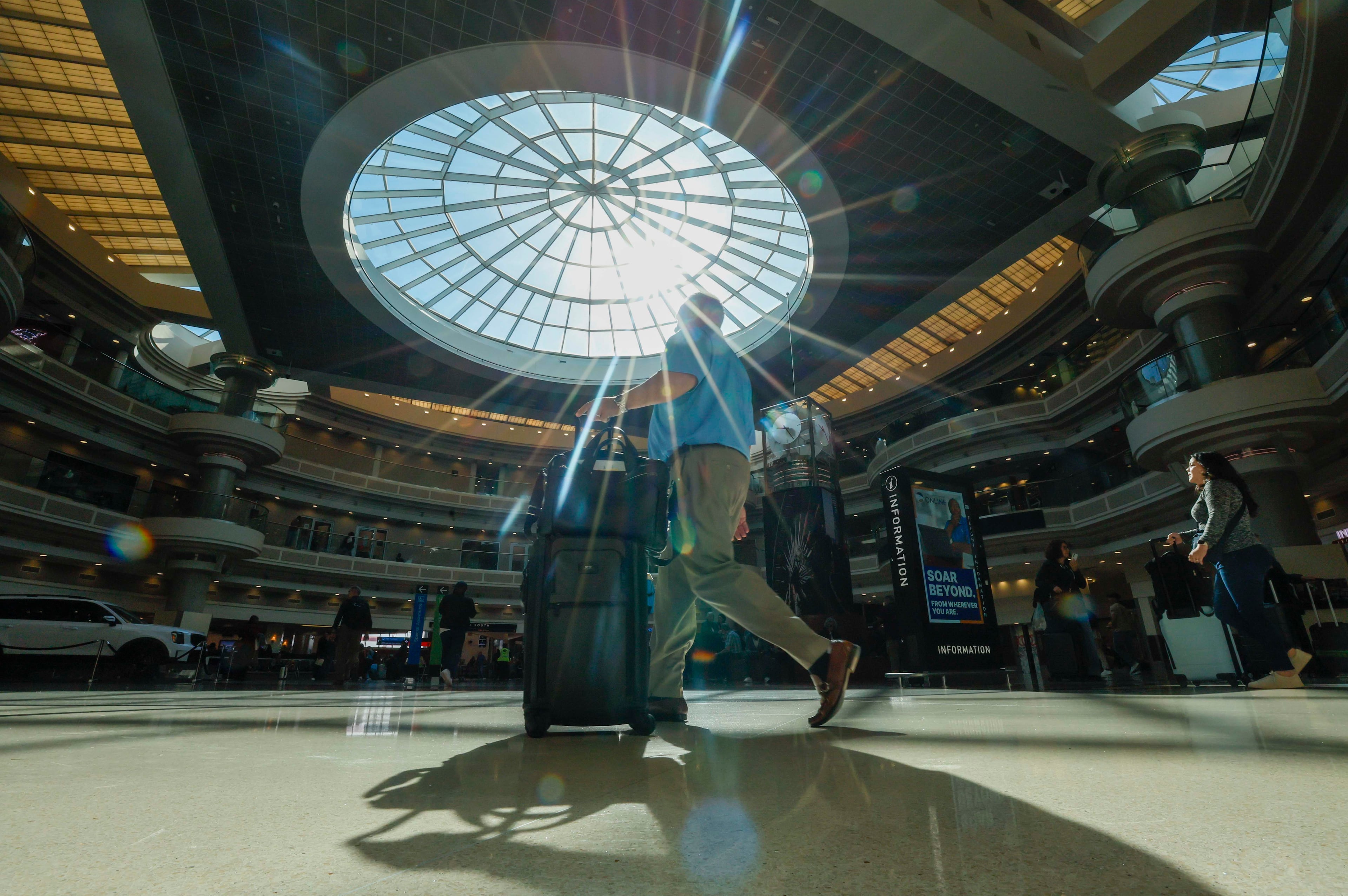 Atlanta among airports where FAA will cut flights due to shutdown