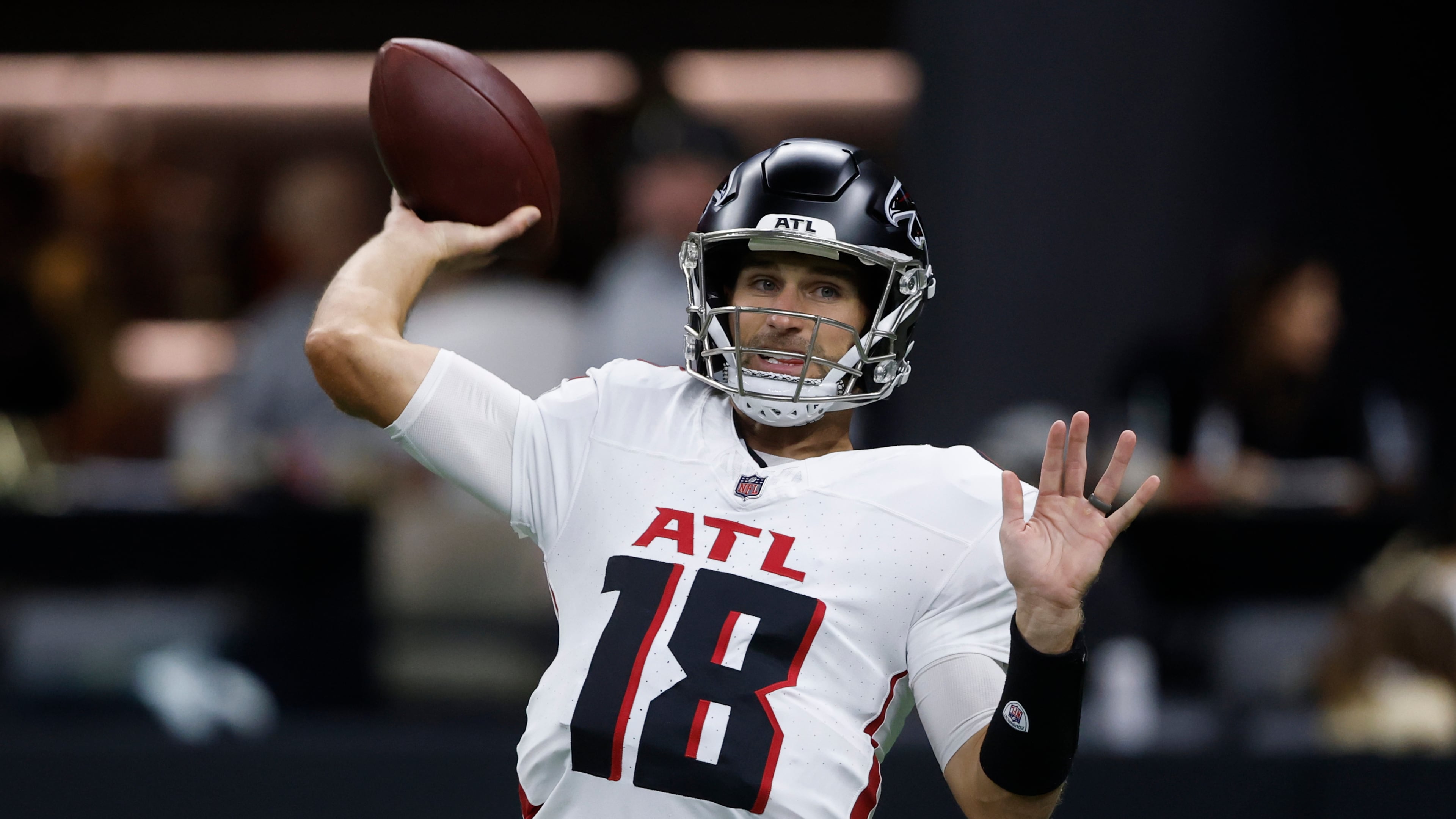 Atlanta Falcons quarterback Kirk Cousins warms up before an NFL football game against the New Orleans Saints, Sunday, Nov. 23, 2025, in New Orleans. (AP Photo/Butch Dill)