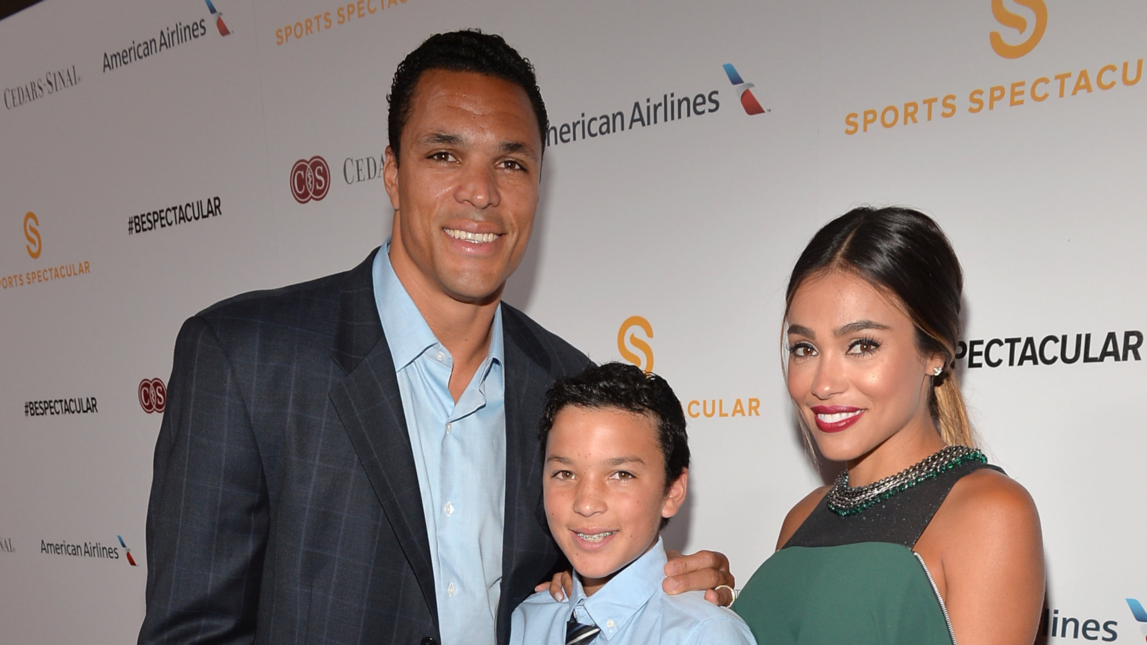 CENTURY CITY, CA - MAY 18: Former professional football player and honoree Tony Gonzalez (L) and his family arrive on the red carpet at the 2014 Sports Spectacular Gala at the Hyatt Regency Century Plaza on May 18, 2014 in Century City, California. (Photo by Alberto E. Rodriguez/Getty Images for Sports Spectacular) CENTURY CITY, CA - MAY 18: Former professional football player and honoree Tony Gonzalez (L) and his family arrive on the red carpet at the 2014 Sports Spectacular Gala at the Hyatt Regency Century Plaza on May 18, 2014 in Century City, California. (Photo by Alberto E. Rodriguez/Getty Images for Sports Spectacular)
