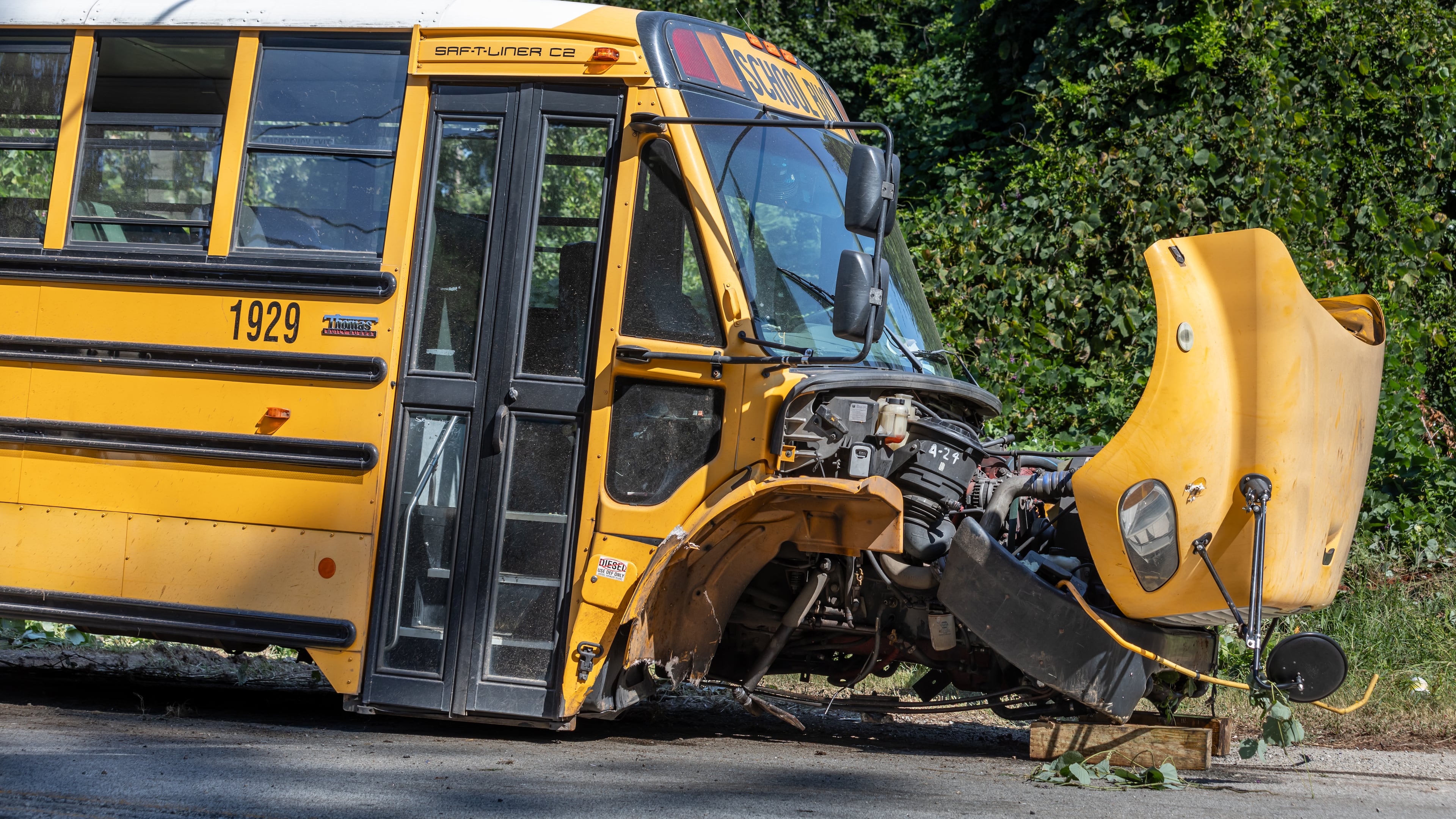 A DeKalb County school bus heading to Salem Middle School was involved in a crash Aug. 28, 2024, that left several children with minor injuries, officials said. There have been more than 200 school bus wrecks since the beginning of the school year on Aug. 1, according to the Georgia Department of Public Safety. (John Spink/AJC File)
