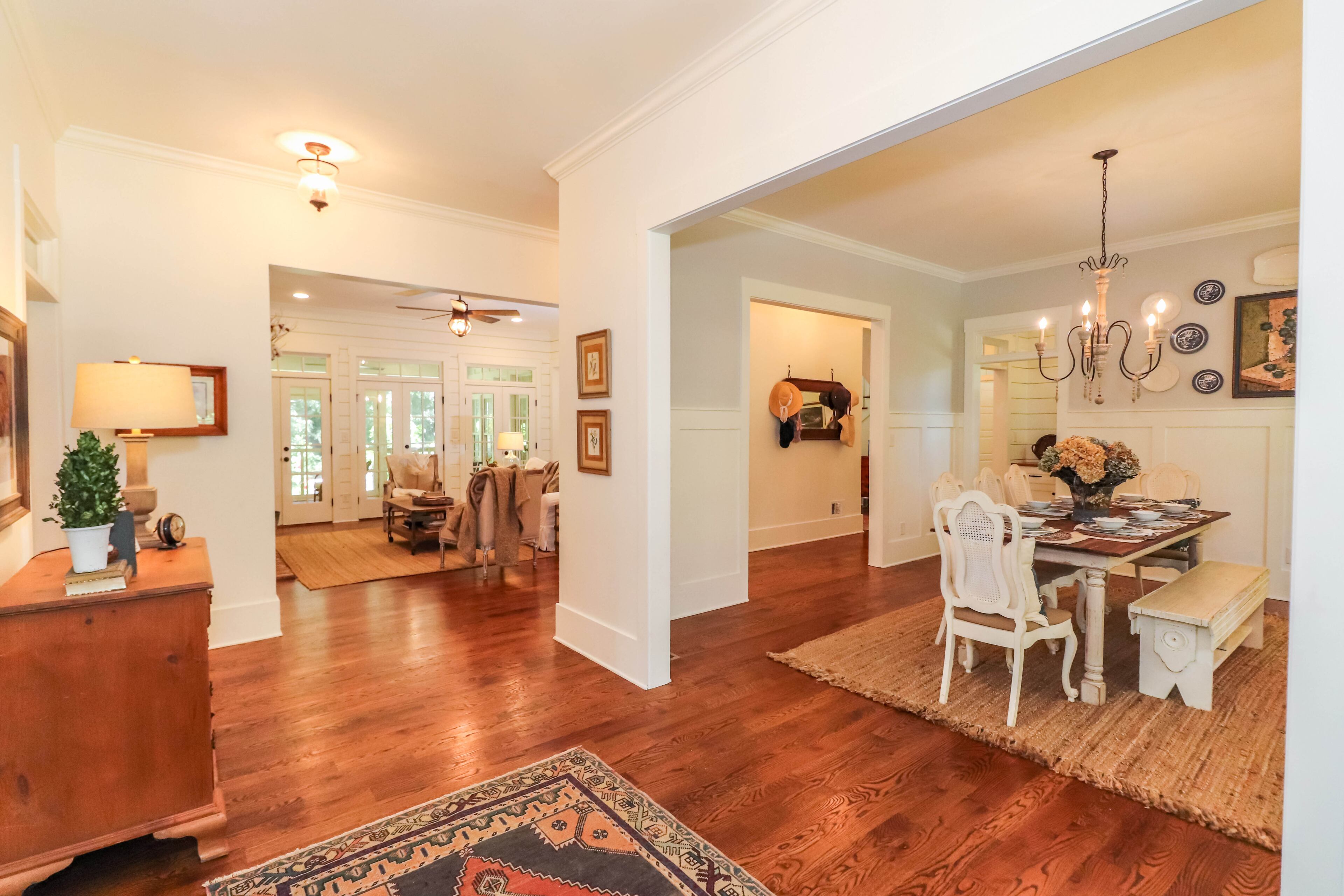 Country music's Jo Dee Messina has placed her Atlanta mansion on the market, and it's an absolute luxury listing stunner.
Courtesy of Tyler Willis Photography