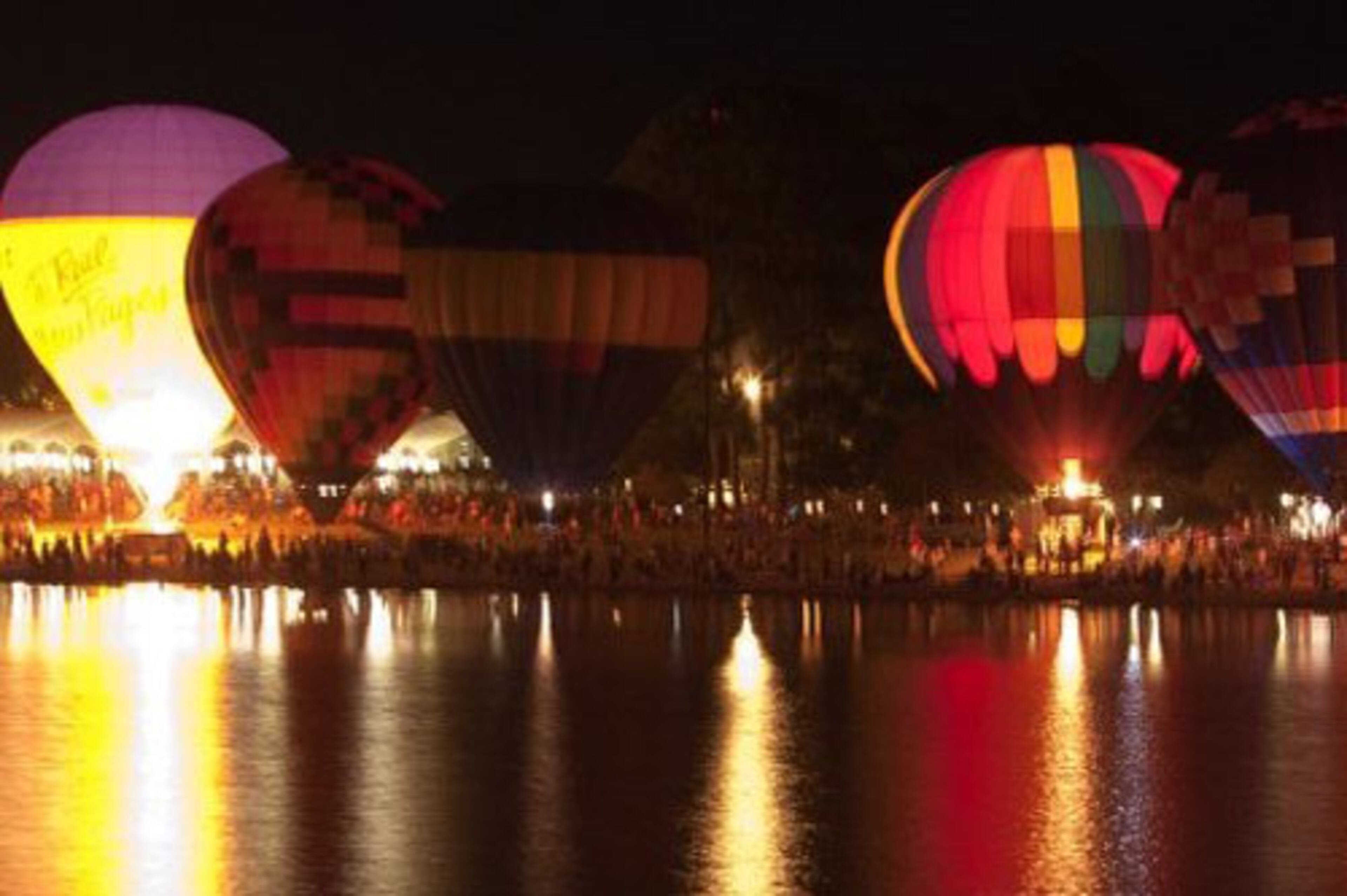 Hot air balloons at Callaway Gardens.