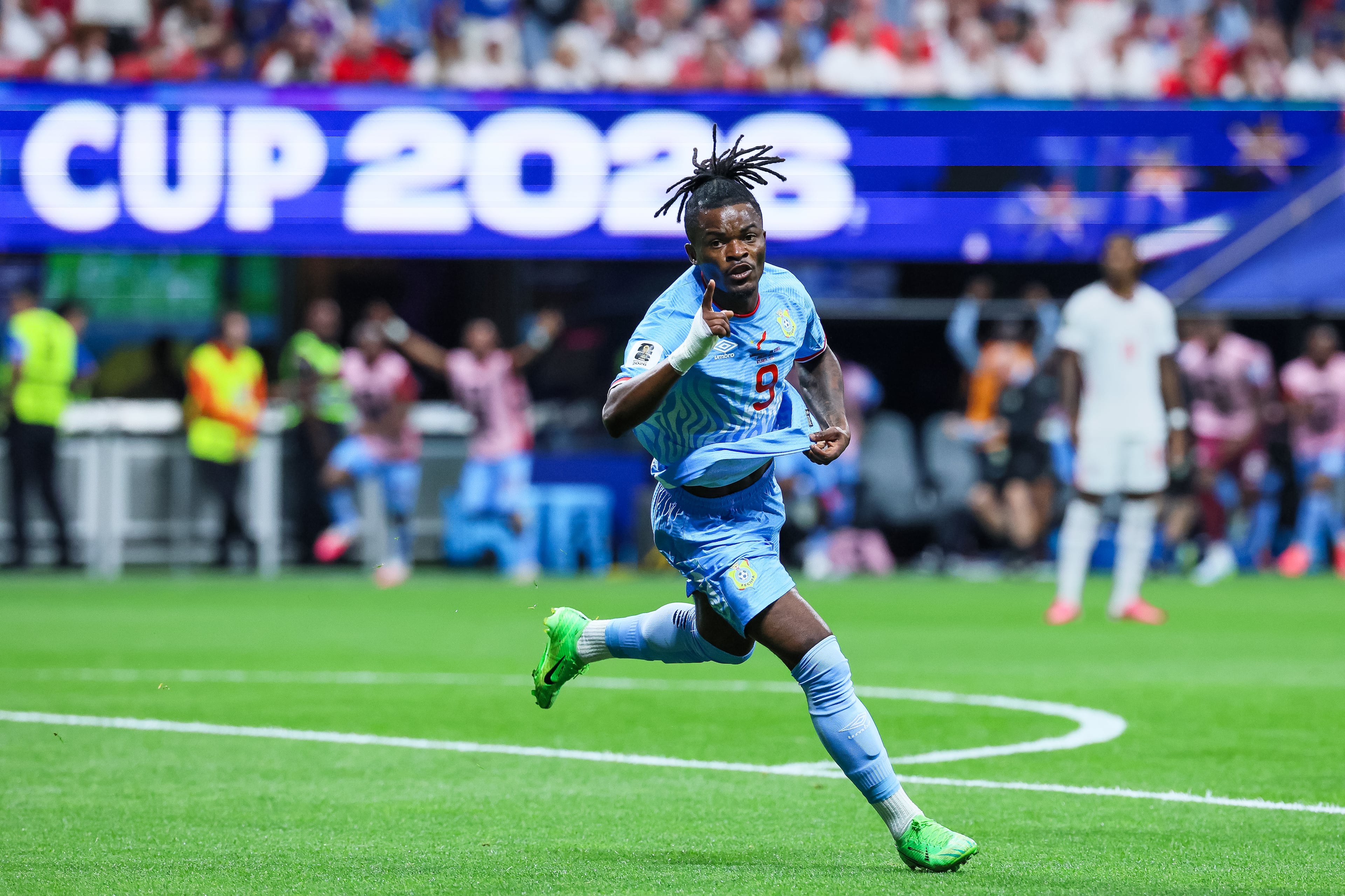 Congo forward Brian Cipenga scores a goal against England during the first half of a FIFA World Cup round of 32 match at Atlanta Stadium (Mercedes-Benz Stadium) on Wednesday, July 1, 2026, in Atlanta. (Jason Getz/AJC)