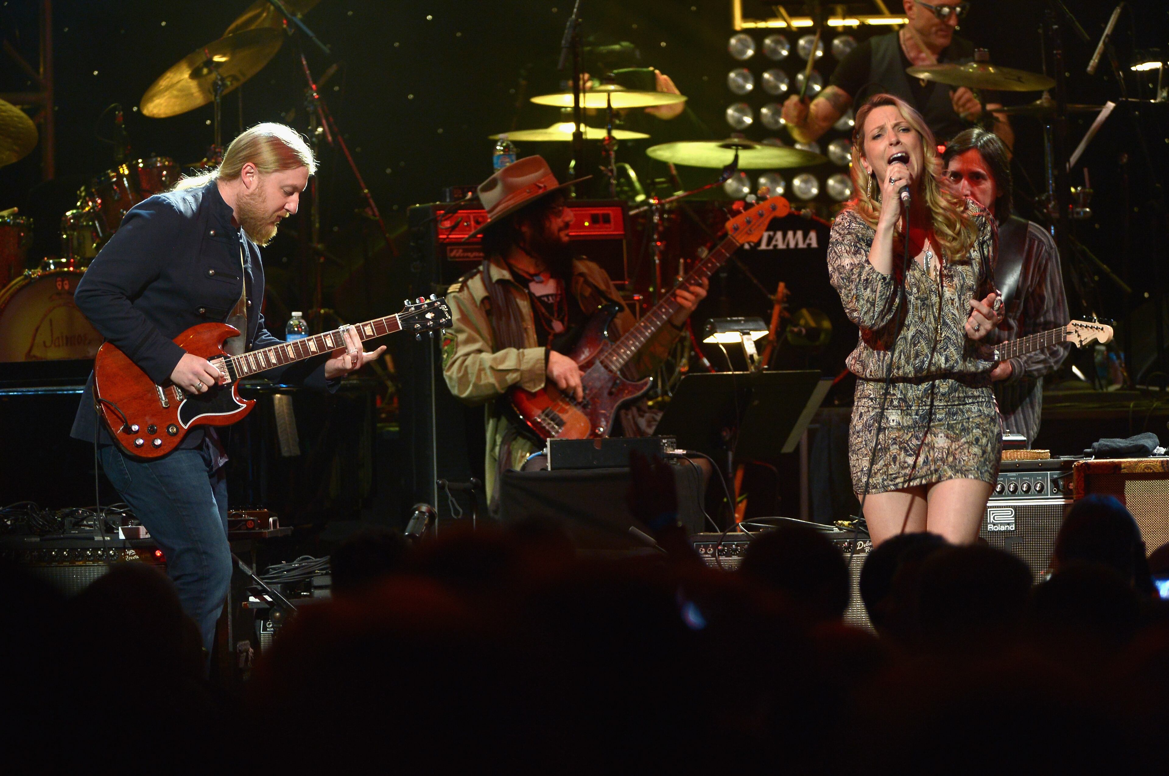ATLANTA, GA - JANUARY 10: Derek Trucks and Susan Tedeschi perform during All My Friends: Celebrating the Songs & Voice of Gregg Allman at The Fox Theatre on January 10, 2014 in Atlanta, Georgia. (Photo by Michael Loccisano/Getty Images)