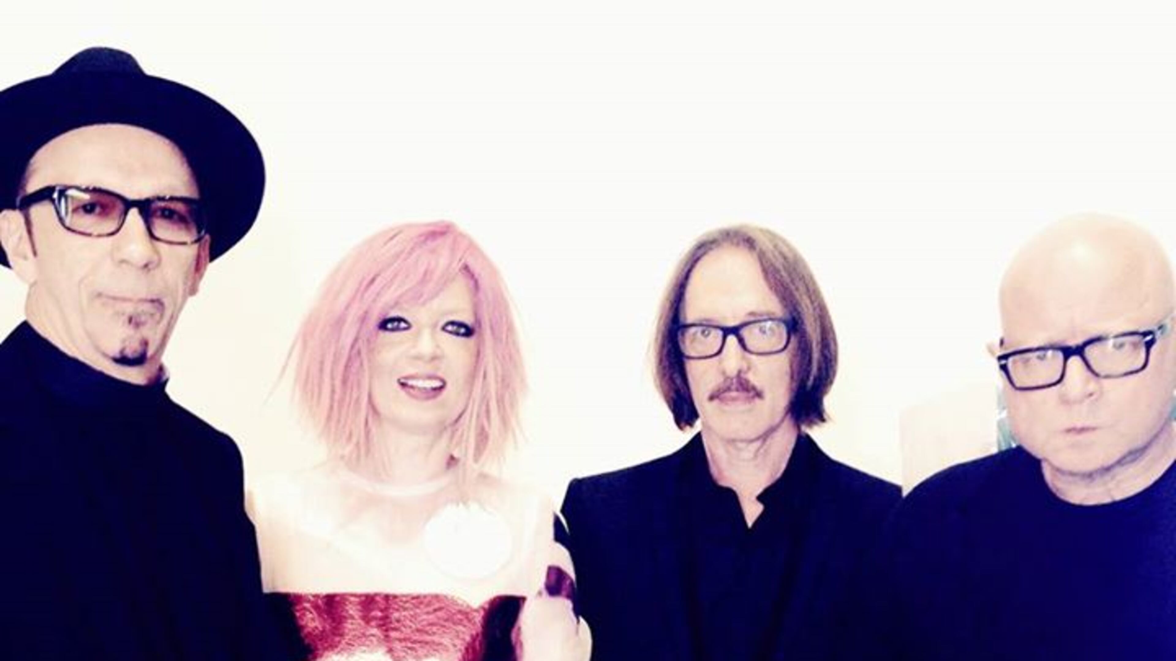 Garbage is back!
