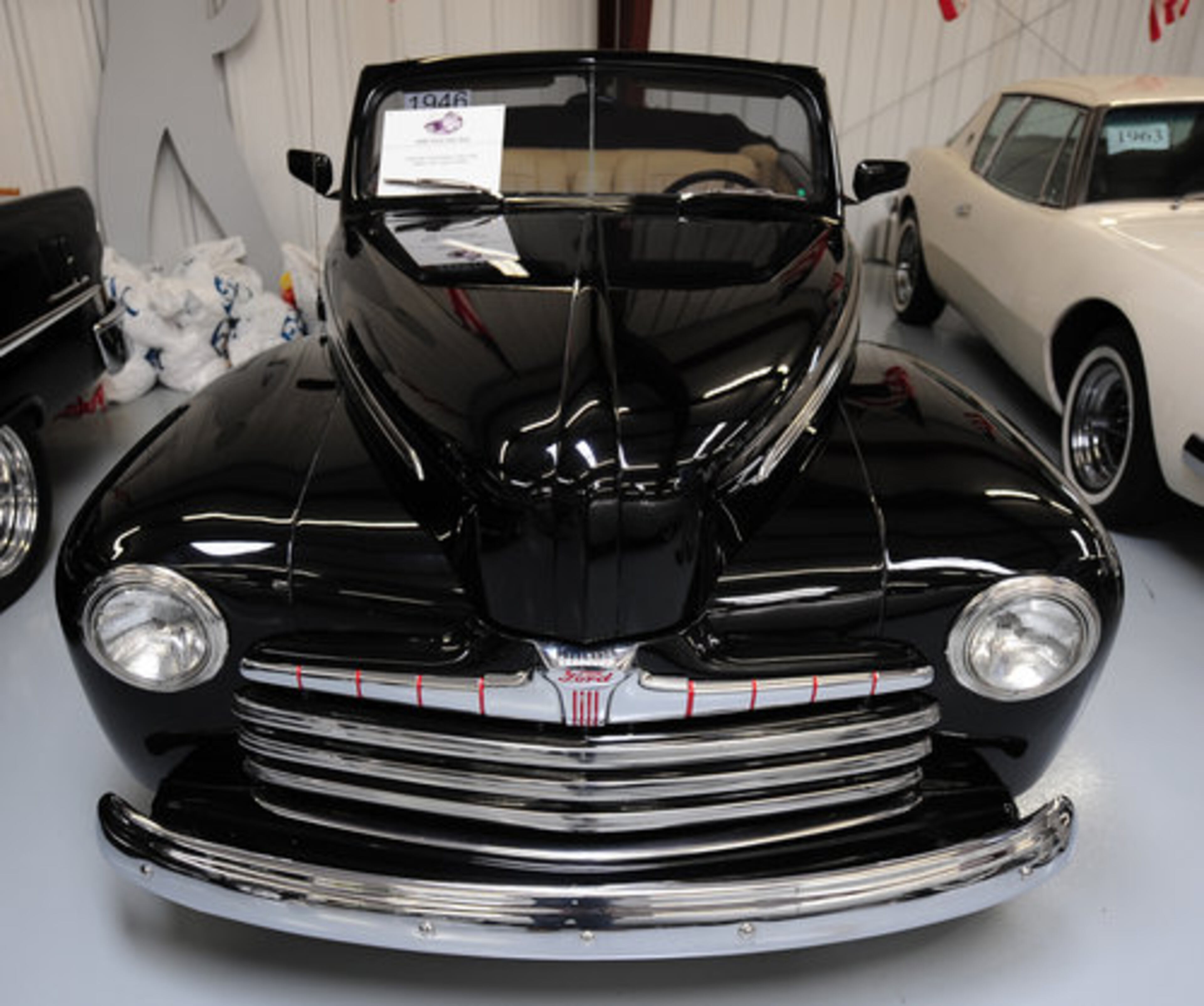 ... a 1946 Ford Hot Rod ...