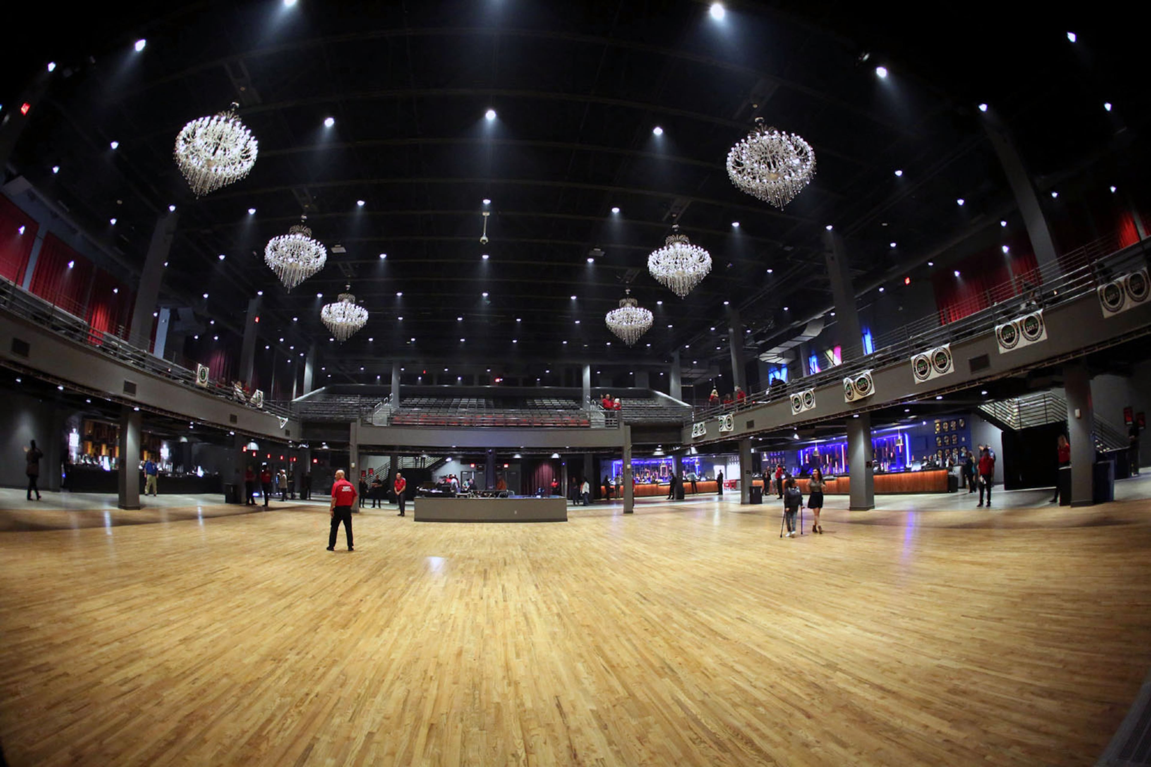 #2 of #34. PLEASE KEEP IN SEQUENTIAL ORDER FOR THE CONTINUITY OF THE GALLERY.
The Coca Cola Roxy Theater held its grand opening celebration on Saturday, April 8, 2017, with British indie favorites Glass Animals and Australia's Jagwar Ma selling out the venue for Radio 105.7's fouth birthday party bash. Located in the nearly completed Battery entertainment district, next to SunTrust Park, new home of the Atlanta Braves, the gorgeous, nearly 4,000 capacity venue got positive grades from most of the VIP's and concert fans in attendence.
Robb Cohen Photography & Video /RobbsPhotos.com