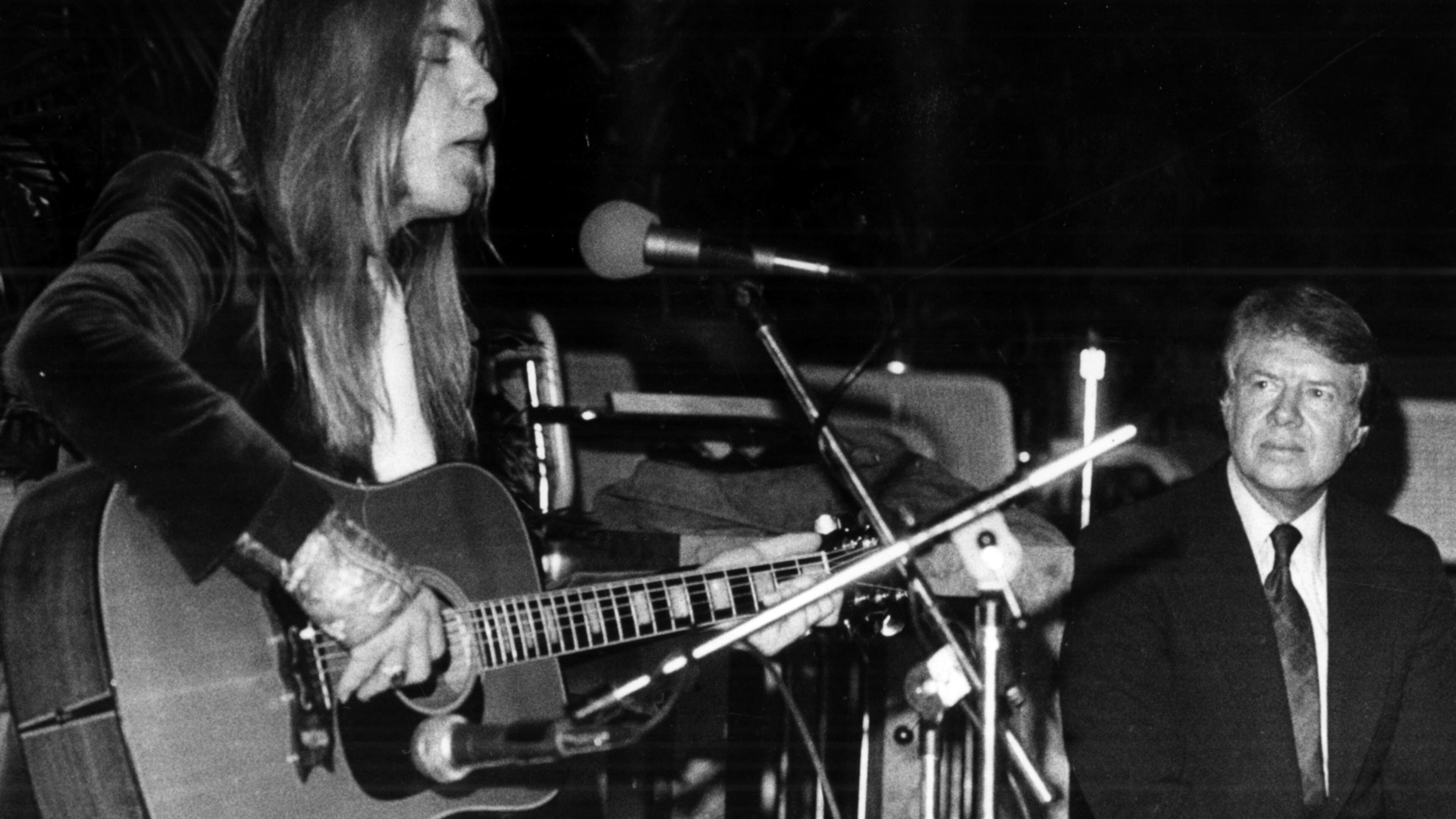 Gregg Allman was one of many celebrities to appear at fundraiser for Jimmy Carter's presidential campaign on Feb. 14, 1976. (Jerome McClendon / AJC file)