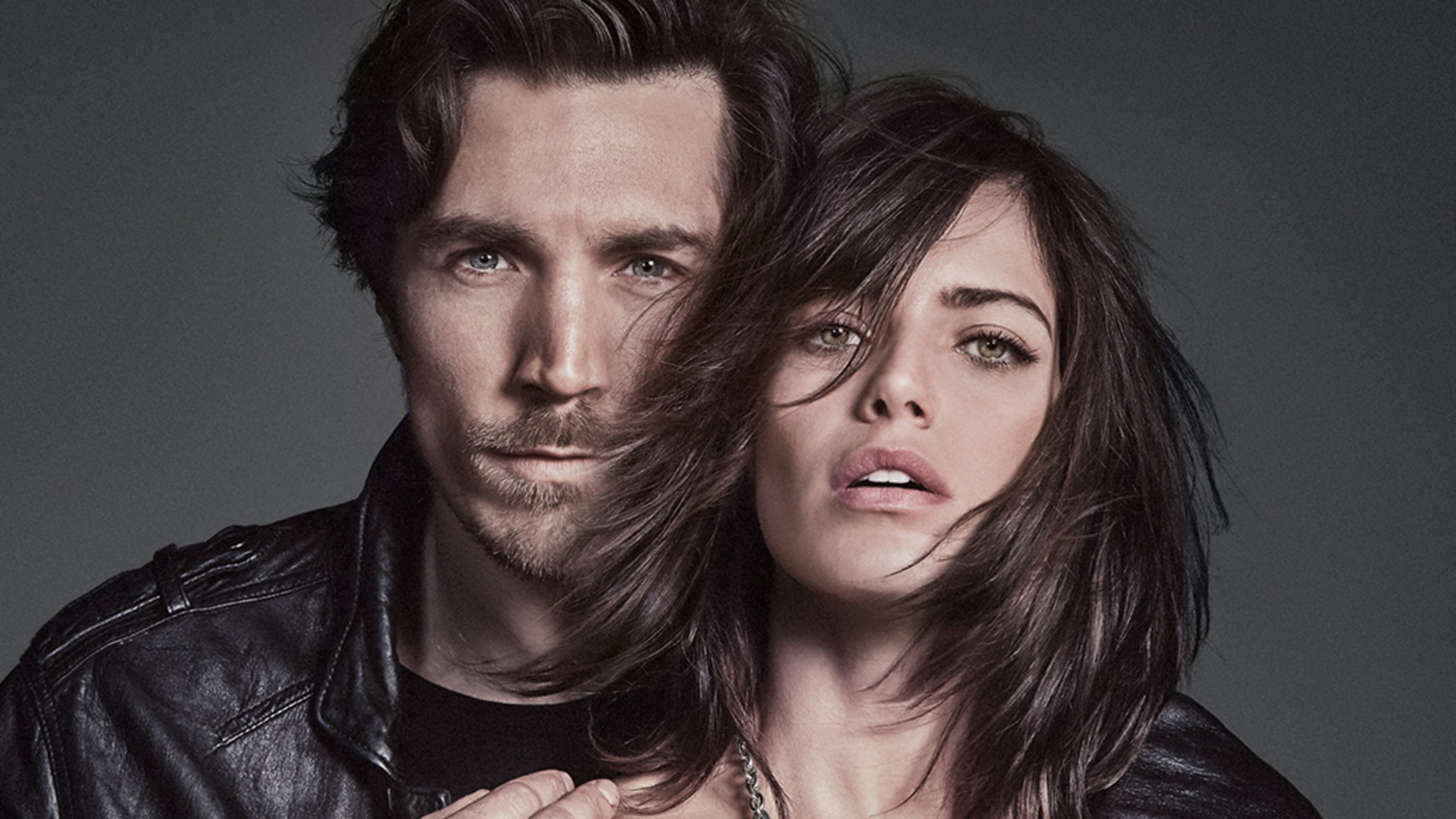 Uno de 50 recently opened a boutique in Lenox Square. The brand offers jewelry for men and women that is handcrafted in Spain.