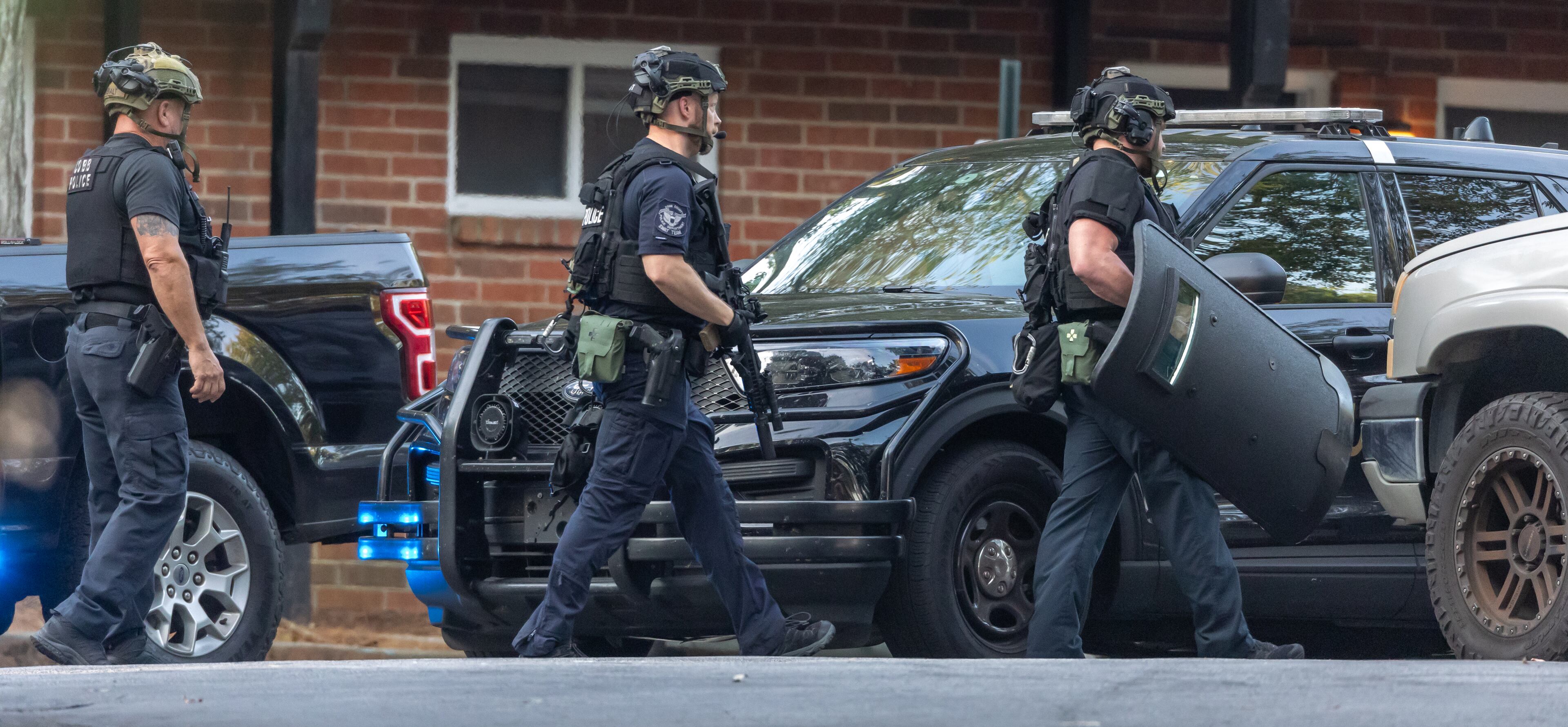 A man surrendered to Cobb County police after an hours-long SWAT operation Tuesday morning, Sept. 17, 2024 at the at the Belmont Crossing apartments located on Atlanta Road. Cobb County police told Channel 2 Action News they received a 911 call around 3:48 a.m. about shots fired at a person. Arriving SWAT teams gave multiple commands over a loud speaker for the man, who has not been identified, to come out of the apartment. The man exited the apartment around 9:50 a.m. (John Spink/AJC)