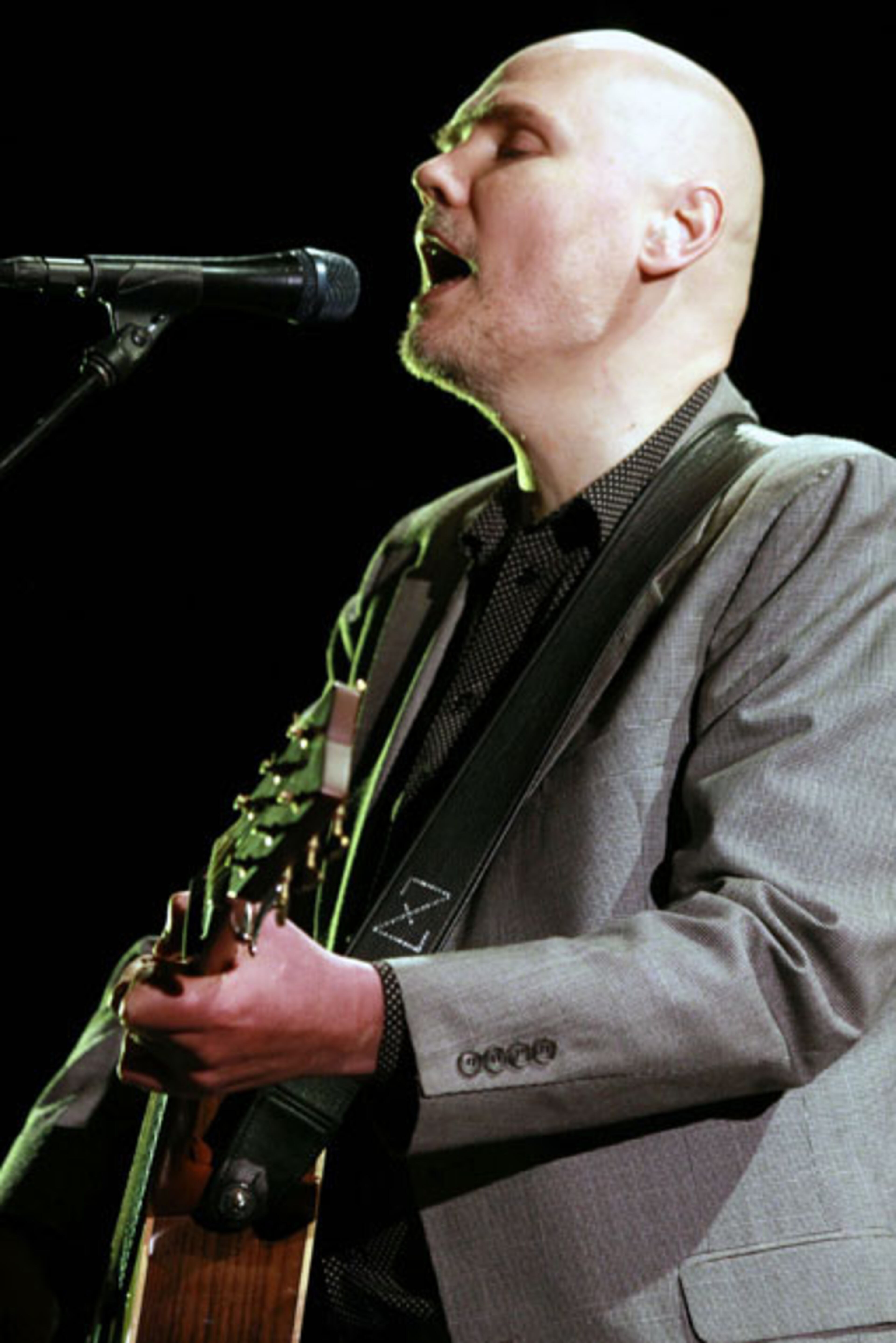 Billy Corgan and his Smashing Pumpkins played to a packed Cobb Energy Centre crowd Tuesday night, April 26, 2016; Liz Phair opened the show. Though the stage was set up for his touring band, which includes original Pumpkins drummer Jimmy Chamberlin, Corgan opened the show playing solo and acoustic for the first 3 songs, which is the time allotted for photographers. Robb Cohen Photography & Video /www.RobbsPhotos.com