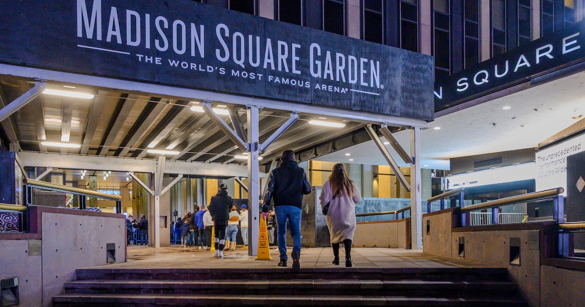 Man falls to his death during rock concert at Madison Square Garden