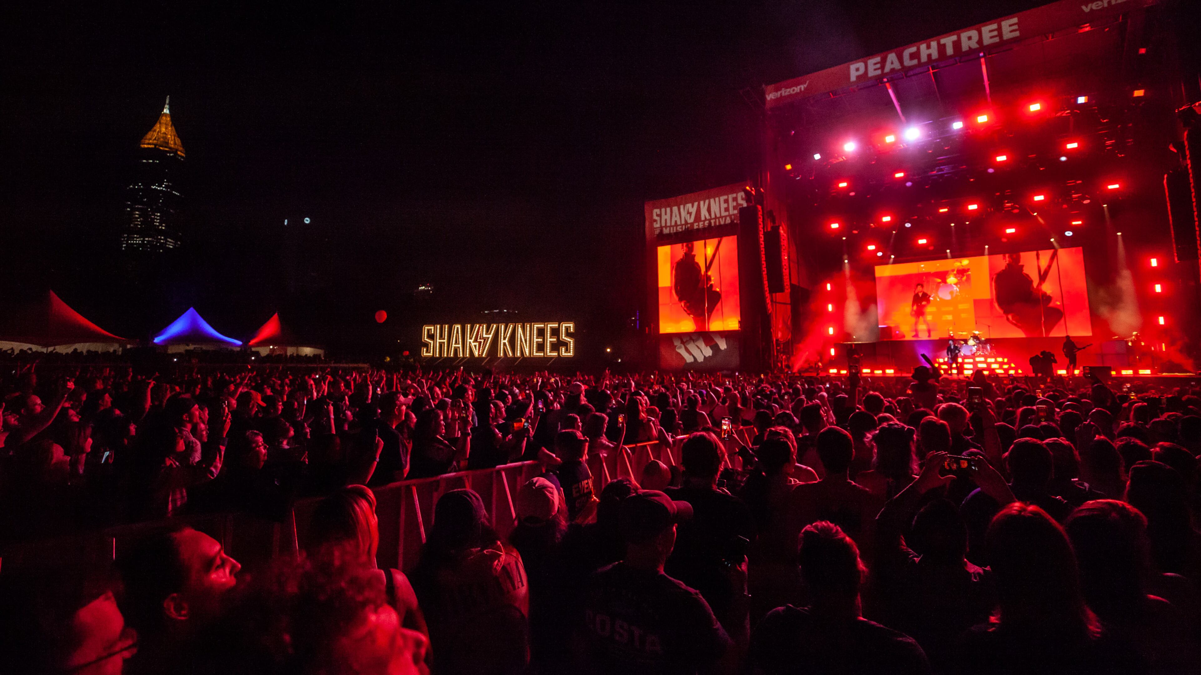 Crowds packed Central Park in Atlanta on Friday night, April 29, 2022, for the headliner performance by Green Day at the Shaky Knees Festival. (Photo: Ryan Fleisher for The Atlanta Journal-Constitution)