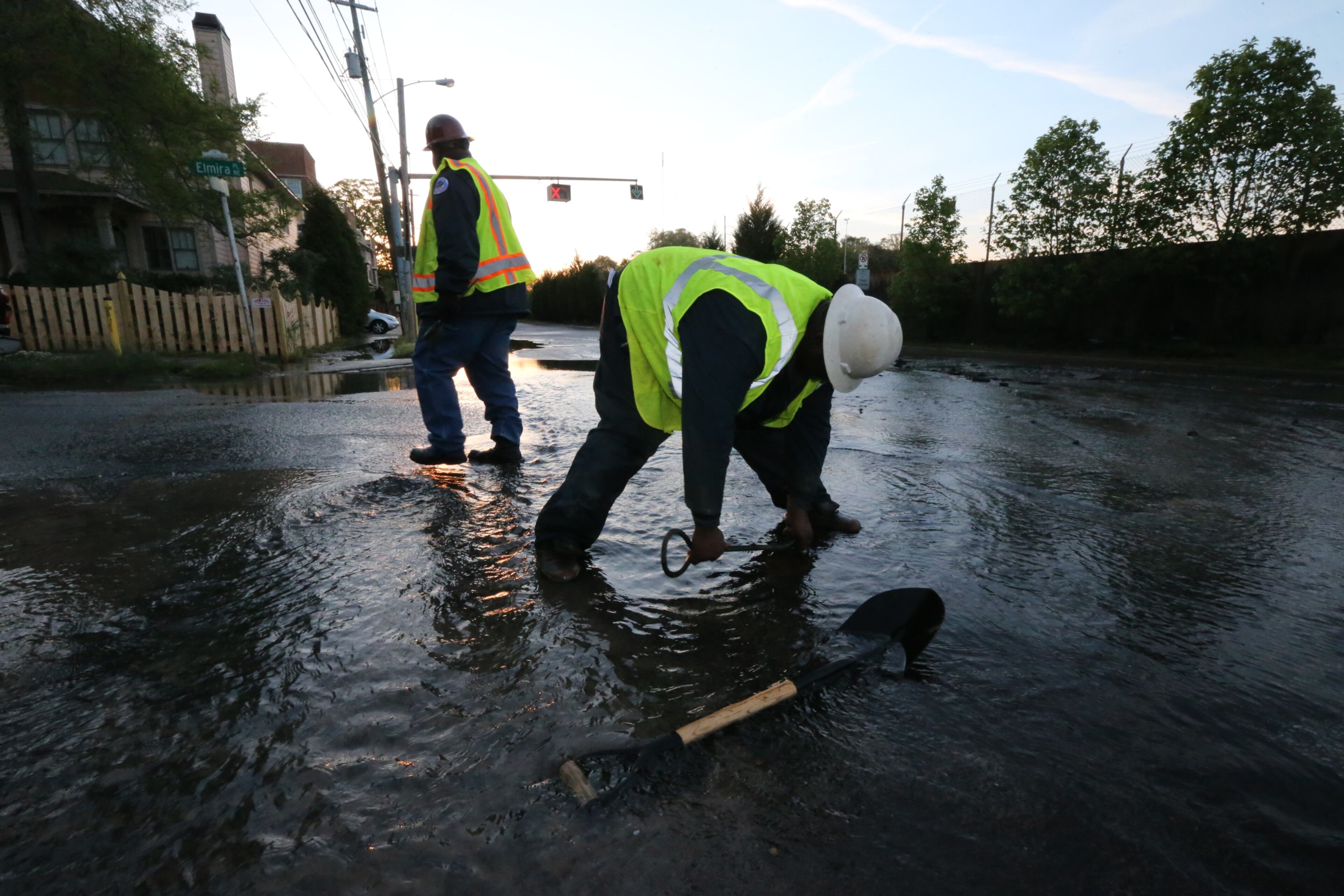 A major northeast Atlanta thoroughfare was shut down Thursday morning after a water main break left deep standing water in the roadway. The break, near the intersection of DeKalb Avenue and Elmira Place, was reported just before 6 a.m.