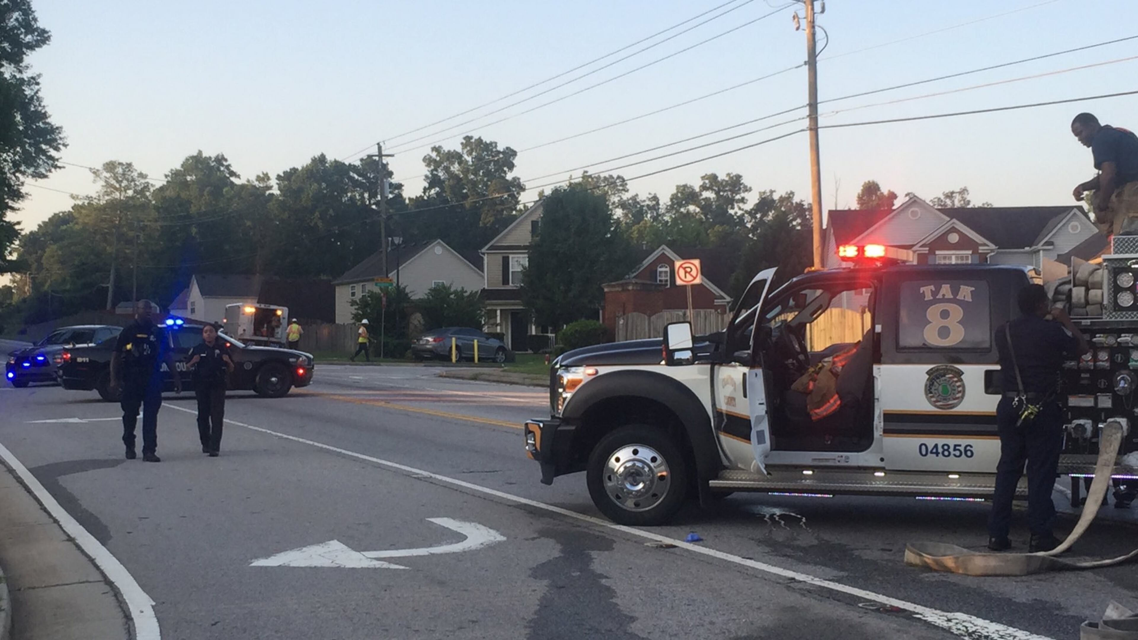 Authorities evacuated some residents in a Clayton County neighborhood after a gas leak, police said. (Credit: Channel 2 Action News)