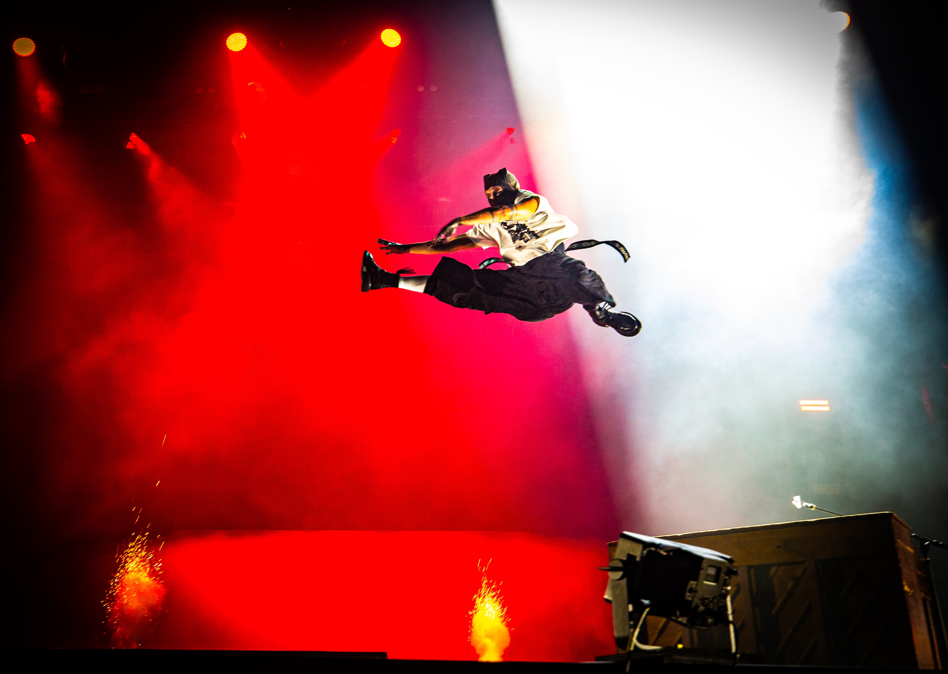 After a lengthy rain delay and evacuation, Twenty One Pilots closed out Saturday night at Shaky Knees with genre bending hits on the Peachtree Stage on Sept. 19, 2026, in Atlanta. (Ryan Fleisher for the AJC)