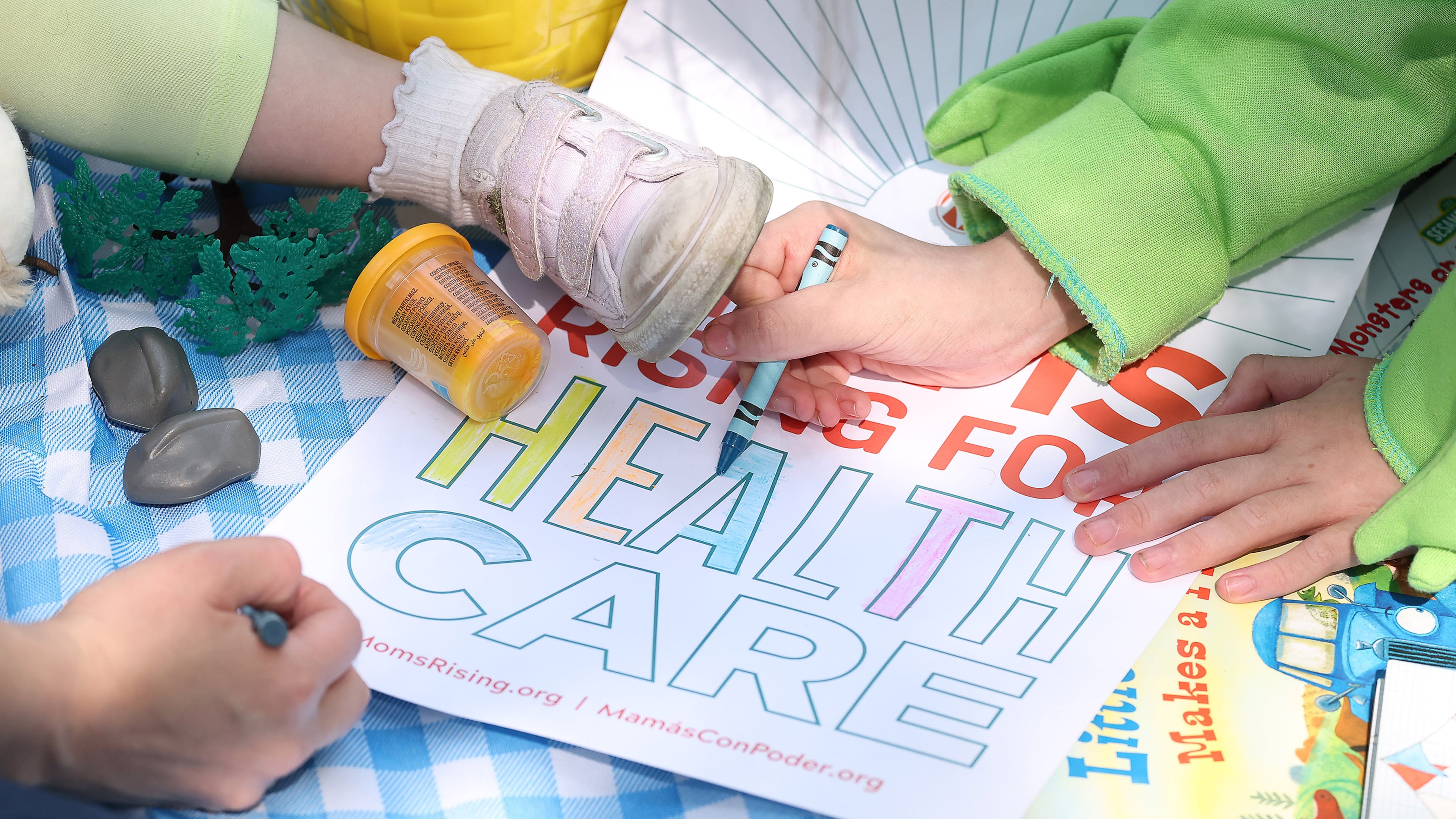 (PHOTO by Paul Morigi/Getty Images for MomsRising/TNS)