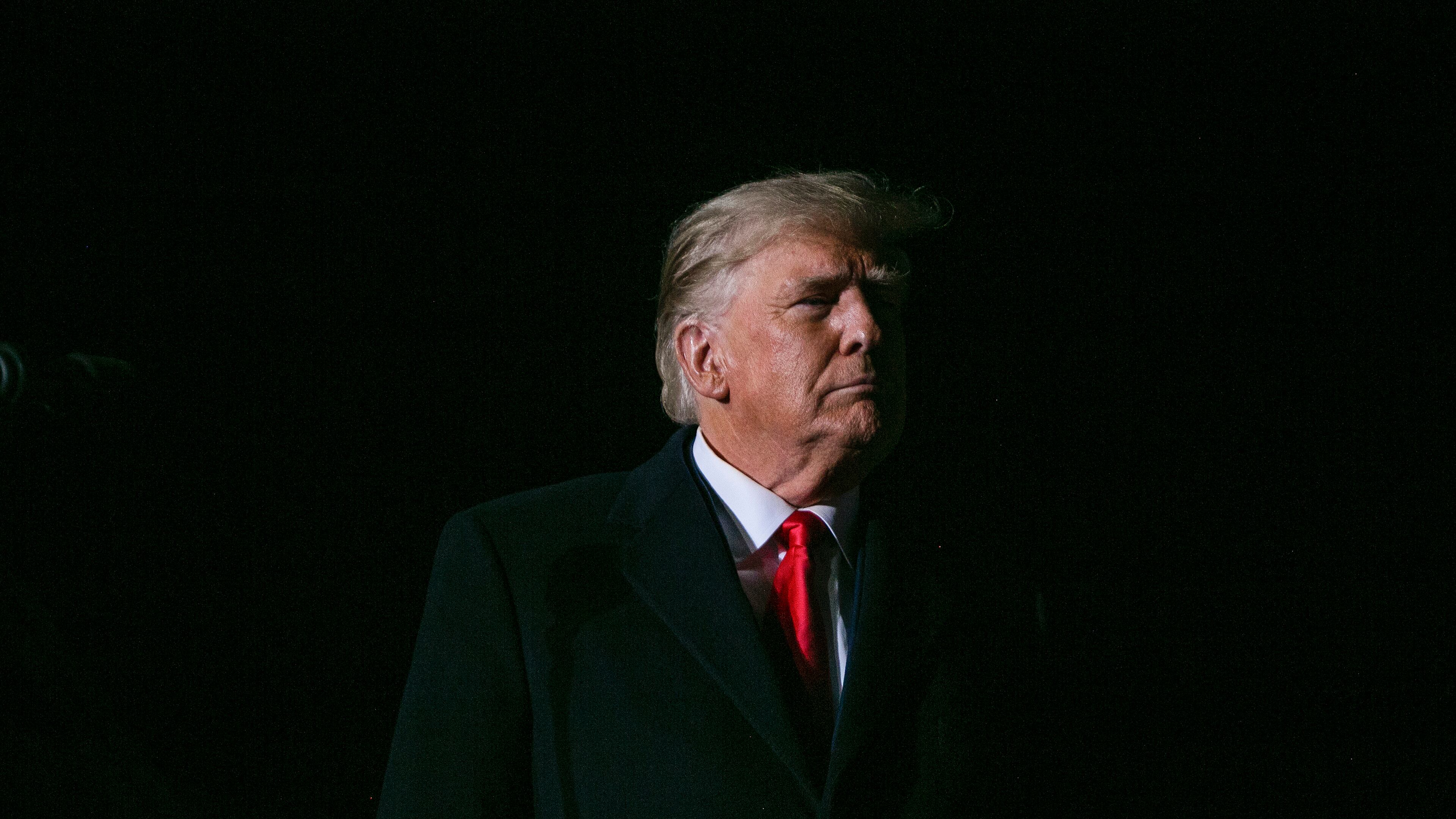 FILE — Former president Donald Trump speaks at an event in Dayton, Ohio, on Nov. 7, 2022. Those who have spent time with Donald Trump in recent days say he has often appeared significantly disconnected from the severity of his potential legal woes. (Maddie McGarvey/The New York Times)