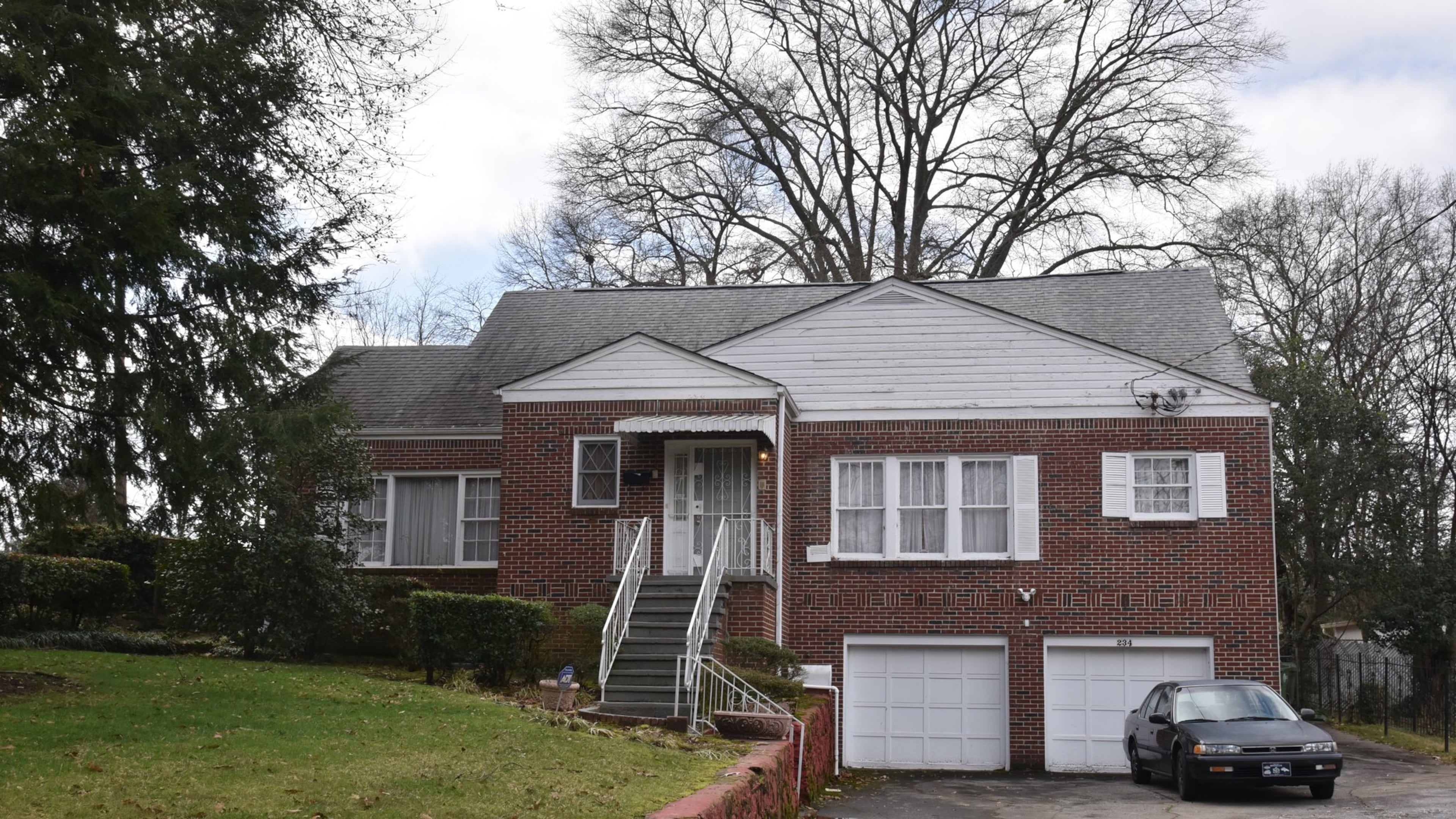 Exterior of the former home of the King family at 234 Sunset Avenue in Atlanta’s Vine City. Martin Luther King Jr. moved his young family into the modest brick home in 1965, a year after he won the Nobel Peace Prize. HYOSUB SHIN / HSHIN@AJC.COM