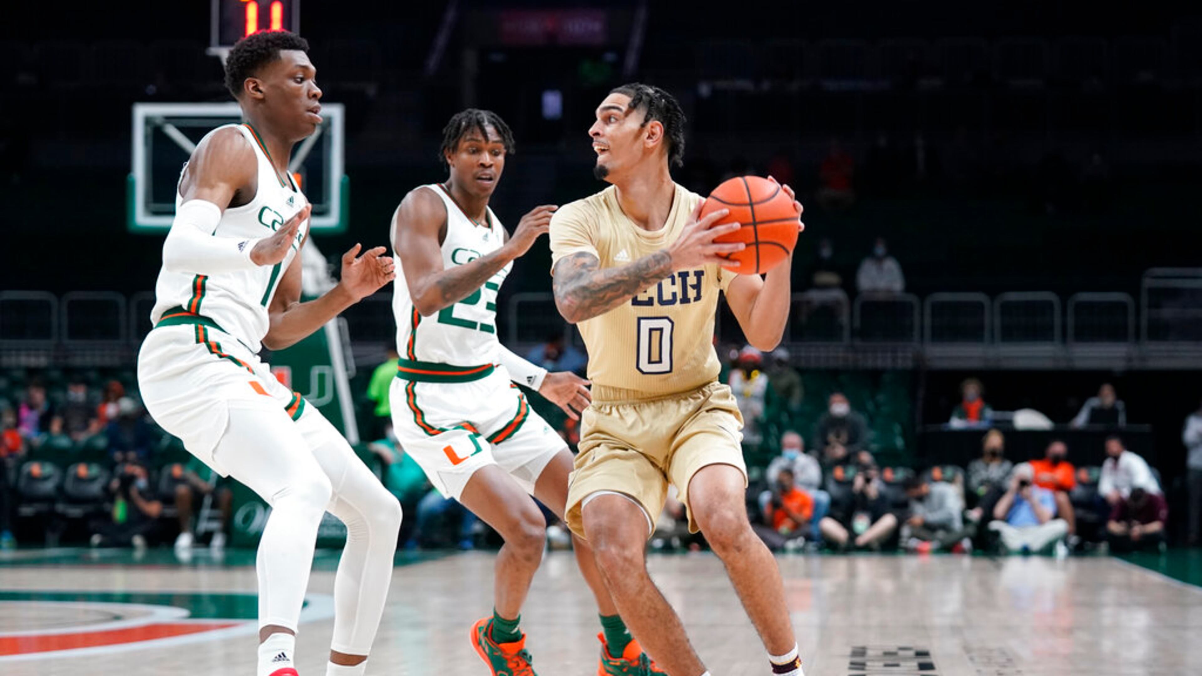 Former Georgia Tech guard Michael Devoe (0) has been invited to the G League Elite Camp in Chicago. (AP Photo/Wilfredo Lee)