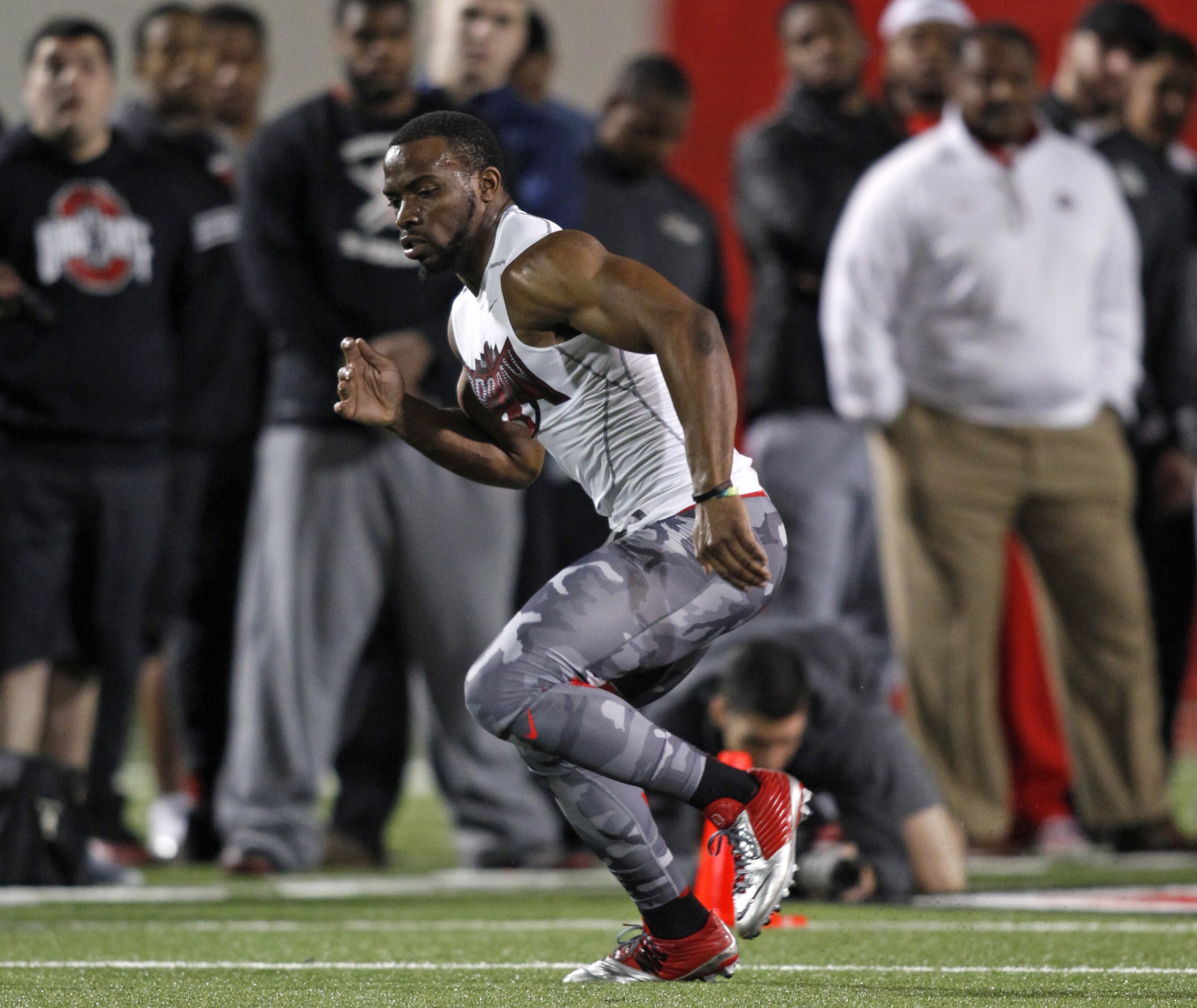 Connerback Doran Grant runs a drill during NFL Pro Day at Ohio State University in Columbus, Ohio, Friday, March 13, 2015. (AP Photo/Paul Vernon)