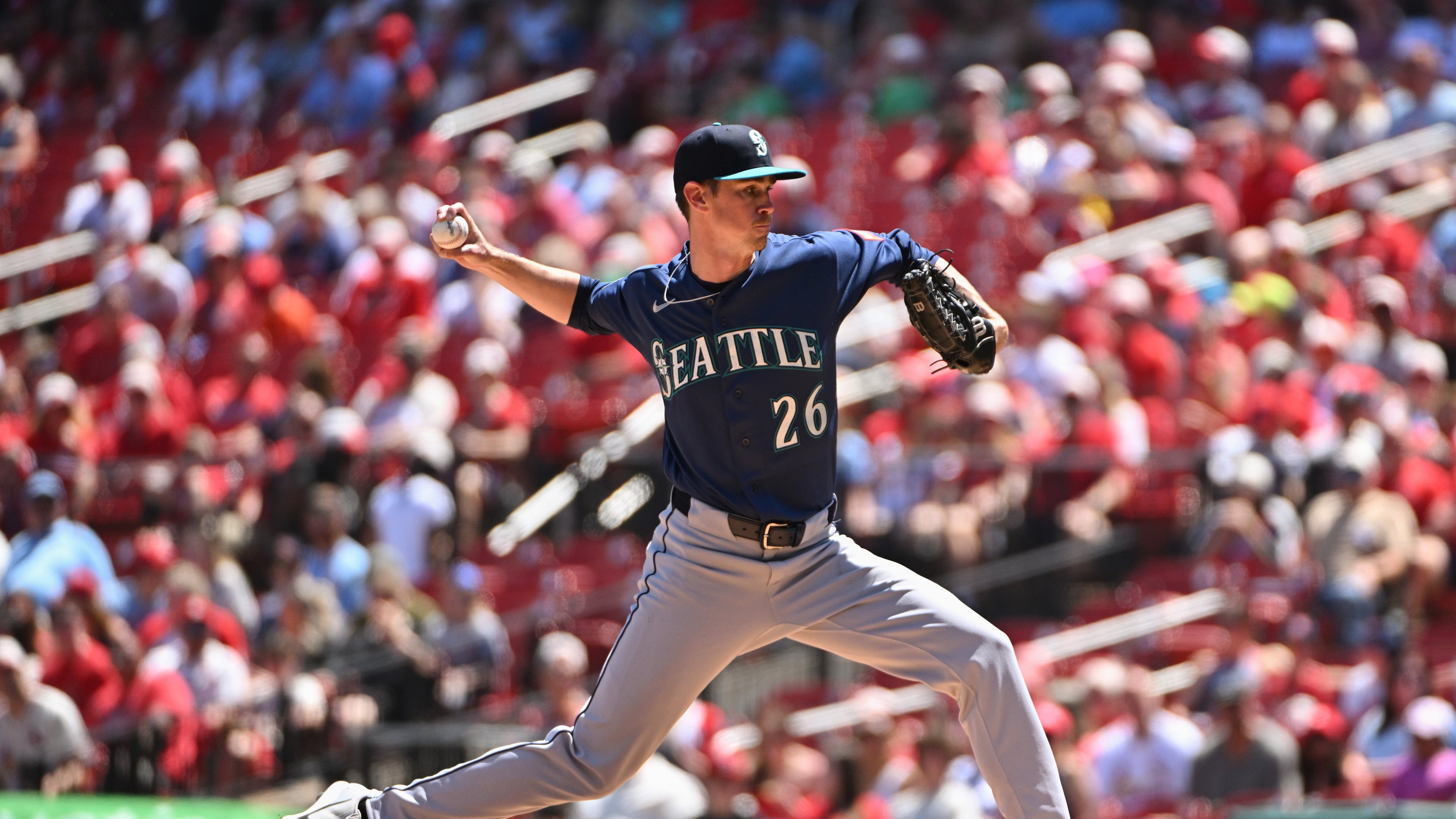 Seattle Mariners pitcher Emerson Hancock delivers against the St. Louis Cardinals during the first inning of a baseball game, Sunday, April 26, 2026, in St. Louis. (AP Photo/Jeff Le)