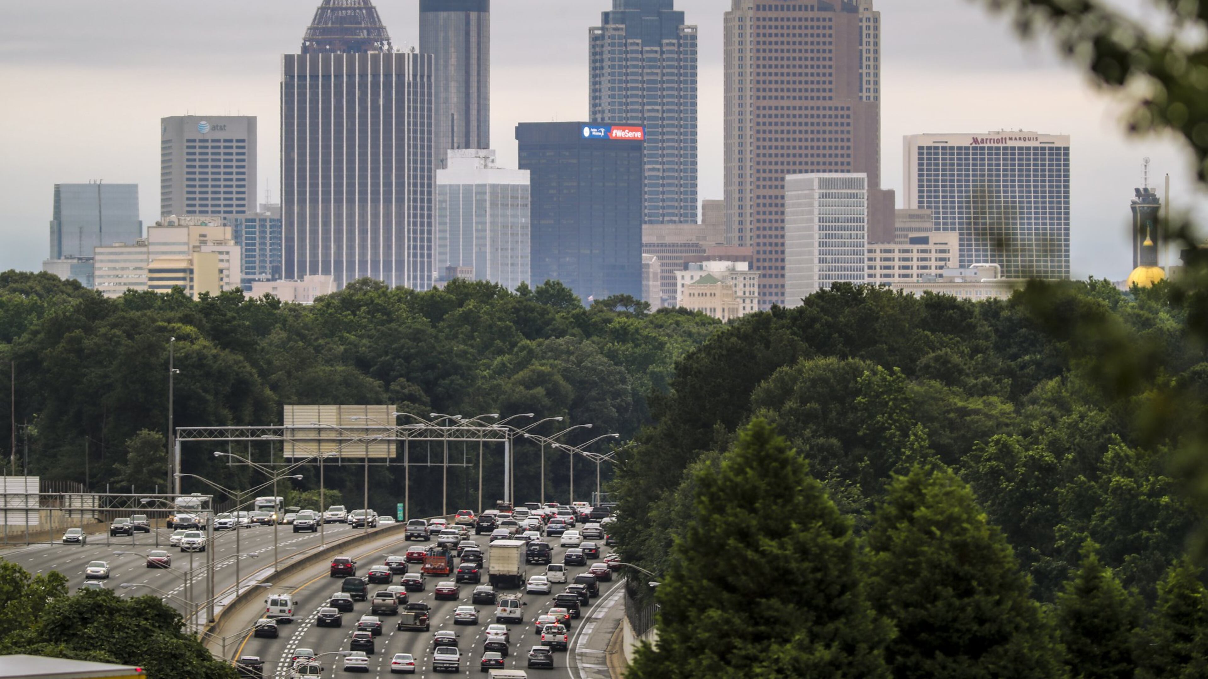 JOHN SPINK/JSPINK@AJC.COM