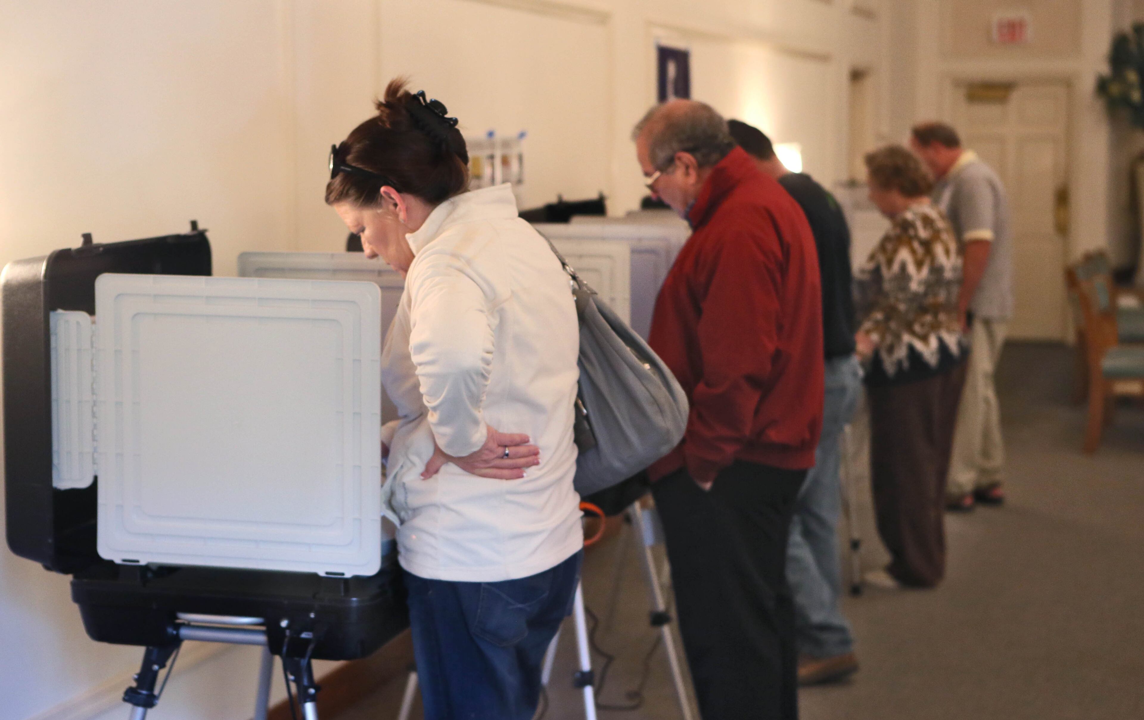 In straw polls conducted by the Republican and Democratic parties, Gwinnett voters once again rejected MARTA in 2008.