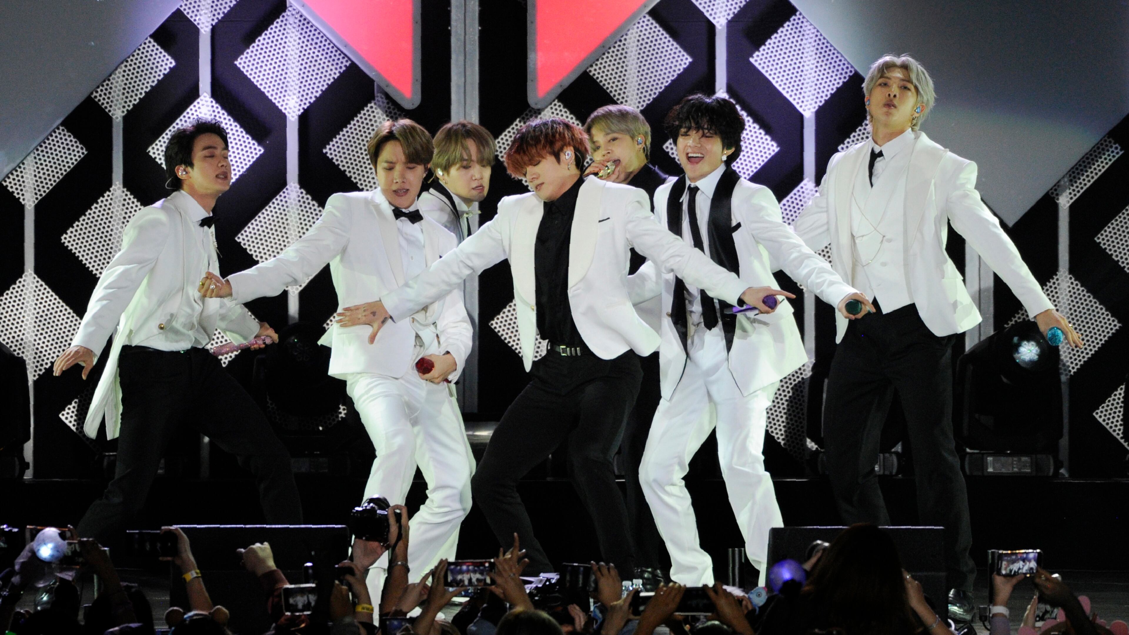 South Korean pop group BTS performs during the 2019 KIIS-FM Jingle Ball concert at The Forum, Friday, Dec. 6, 2019, in Inglewood, Calif. (AP Photo/Chris Pizzello)