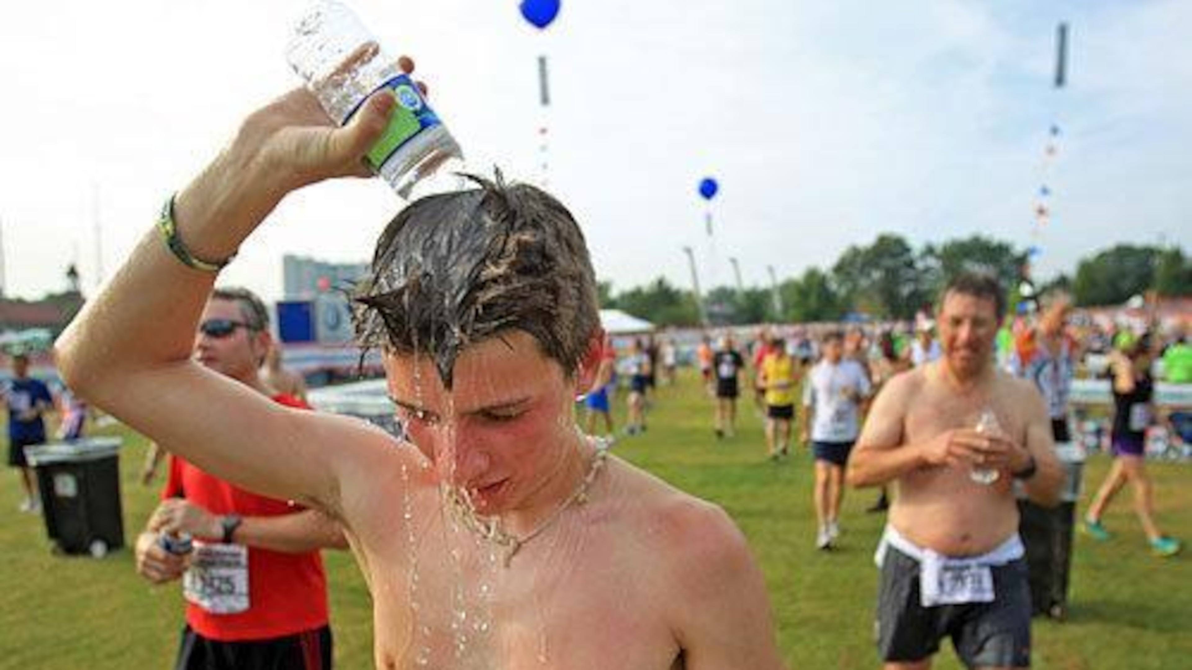 There have been six years where the Peachtree Road Race began in heat greater than 80 degrees, but each of those began at 8 a.m or later. (Jason Getz/AJC file 2019)