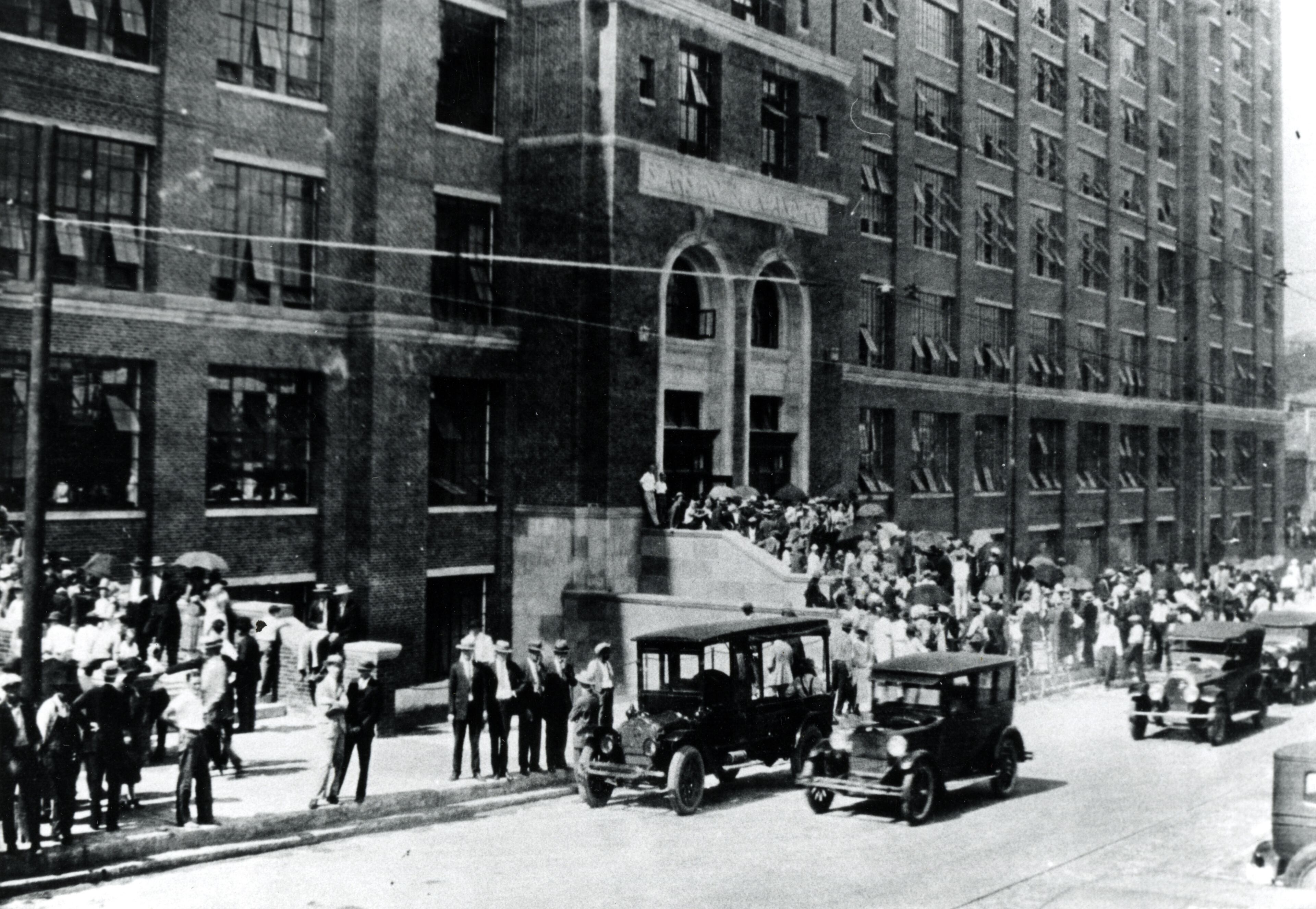 Grand opening of the Sears, Roebuck and Co. on August 2, 1926. ATLANTA HISTORY CENTER / SPECIAL TO AJC
