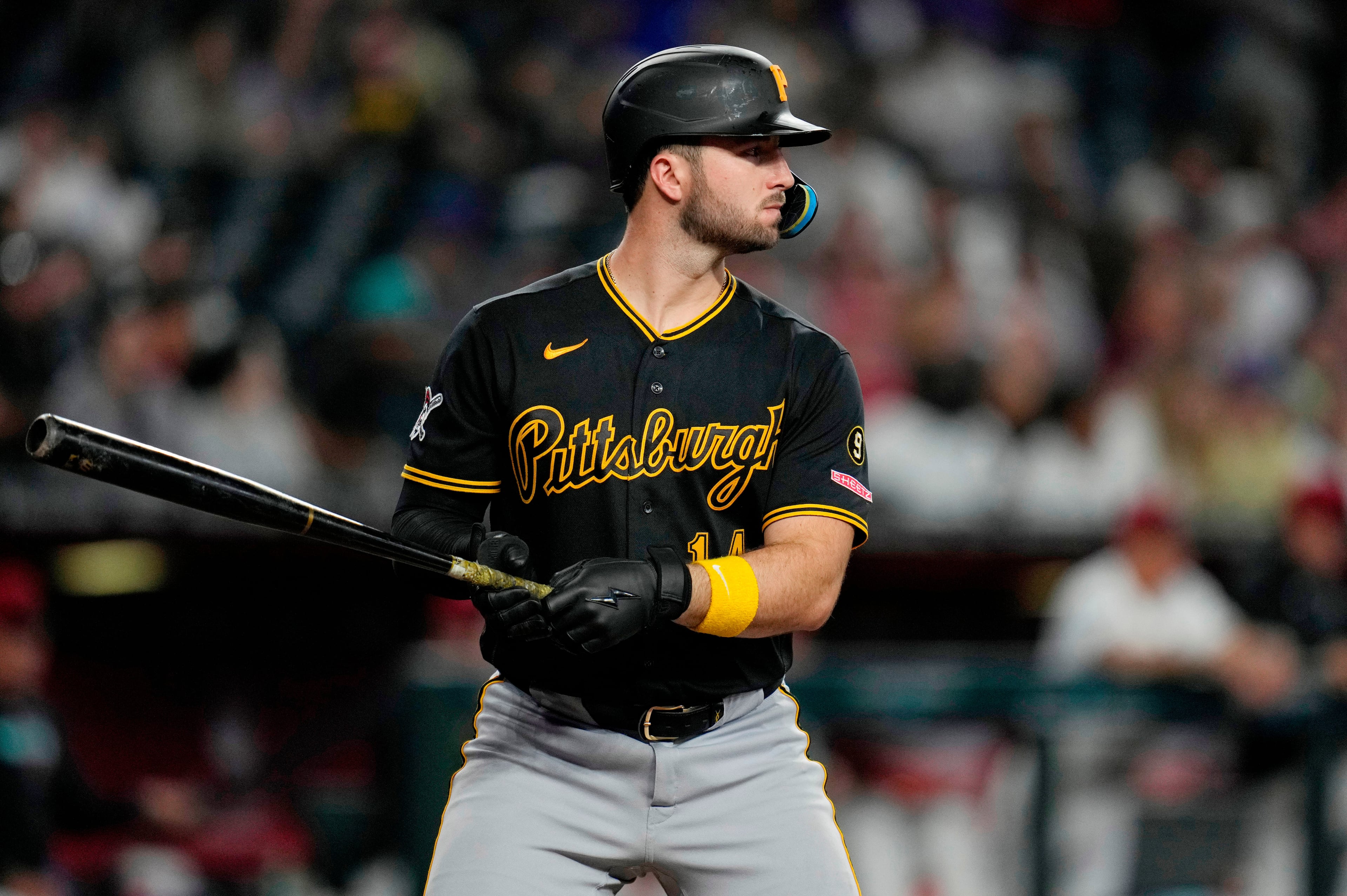 Braves Pirates Trade Baseball