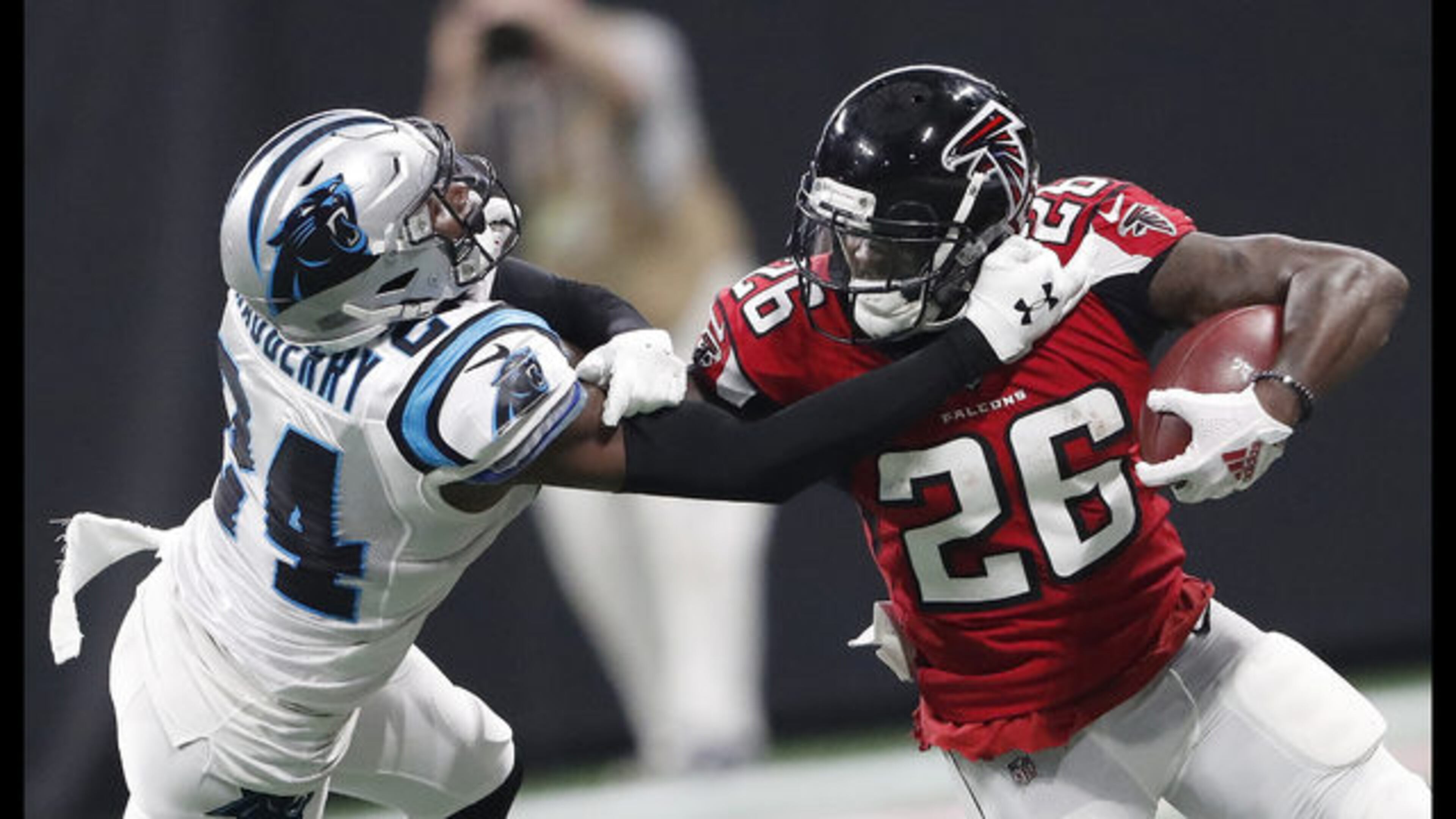 Here's a look at some key players to watch when the Falcons host the Panthers Sunday at Mercedes-Benz Stadium. (Video by Leo Willingham)