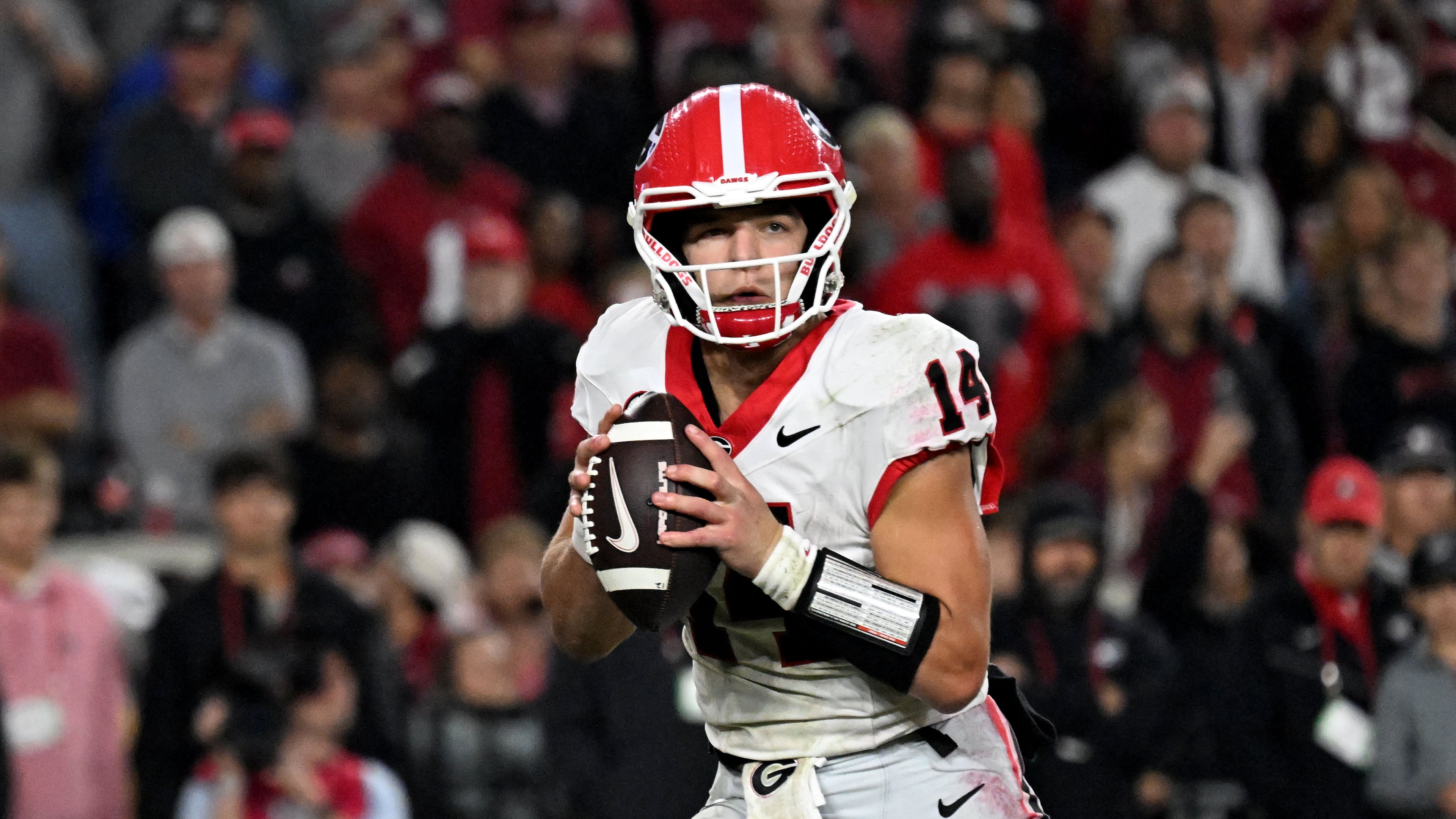 Georgia quarterback Gunner Stockton prepares to get off a pass during the second half in an NCAA football game at Bryant-Denny Stadium on Saturday, Oct. 10, 2026, in Tuscaloosa, Alabama. Georgia won 20-17. (Hyosub Shin/AJC)