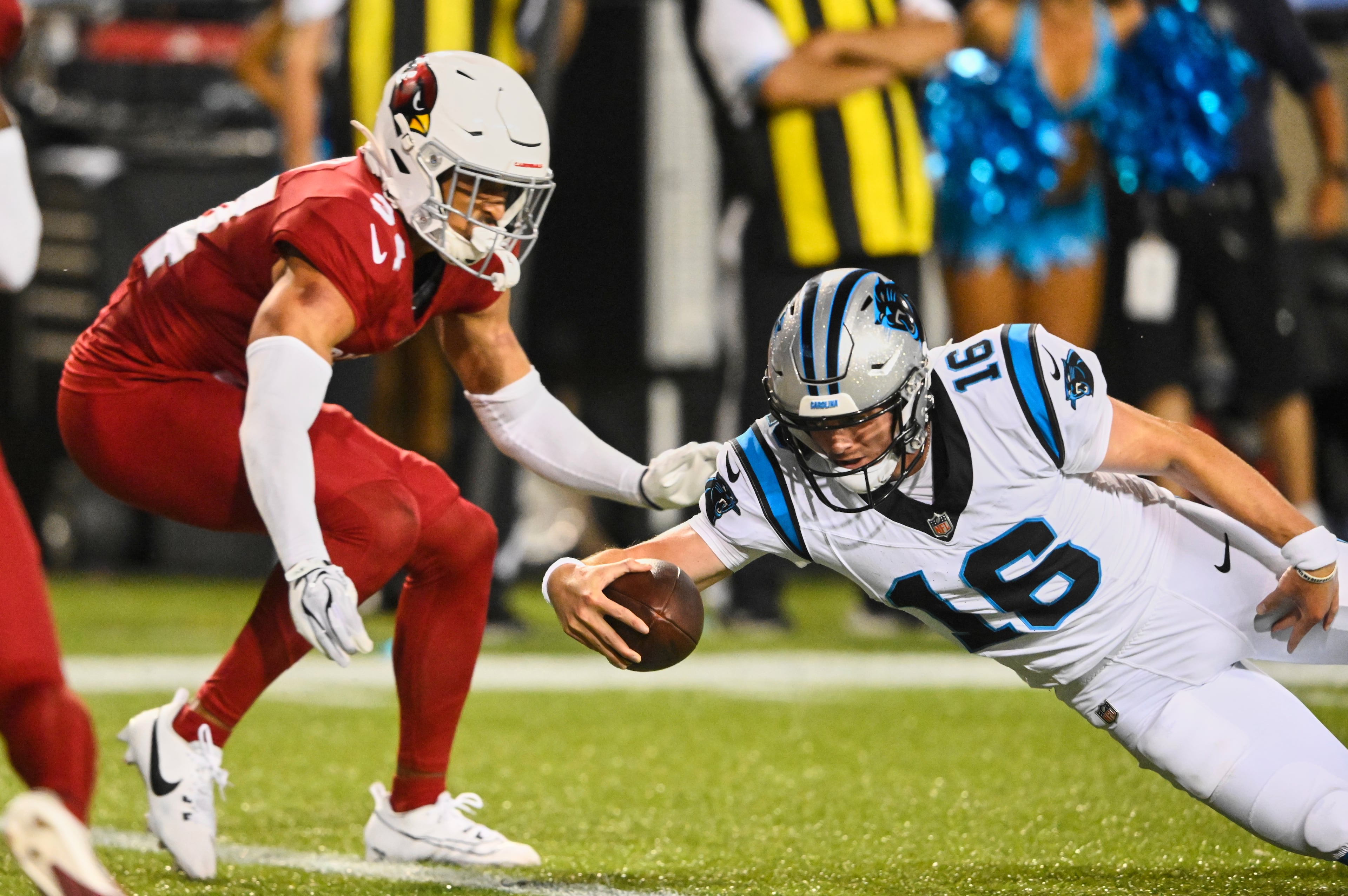 APTOPIX Panthers Cardinals Football Haynes King