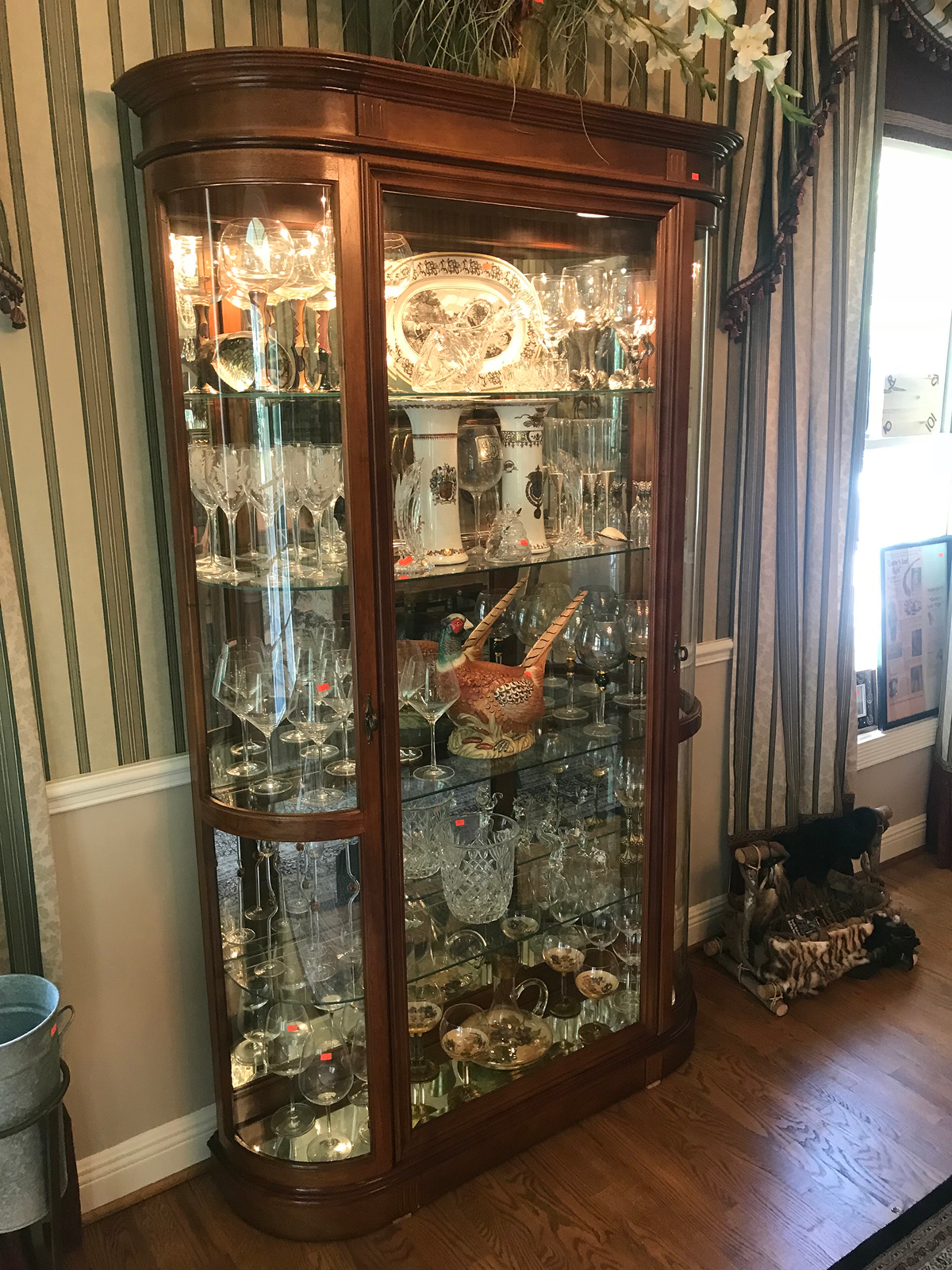 Images from the Ahlers & Ogletree Auction Gallery's auction of the Eatonton ranch belonging to Tex and Diane McIver.