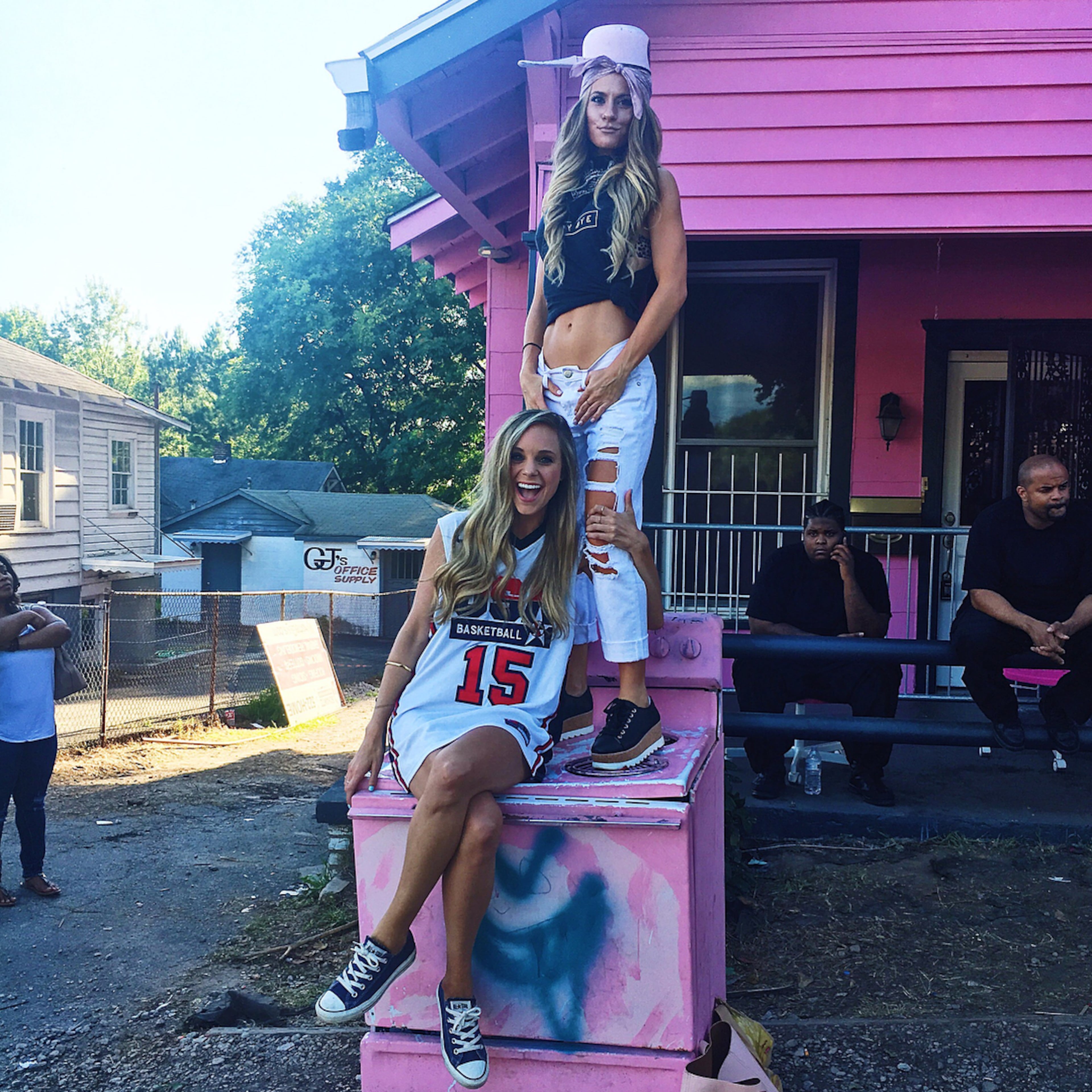 Atlanta's newest landmark, dubbed the Pink Trap House, has caught the attention of people all over the city, thanks to rapper 2 Chainz.