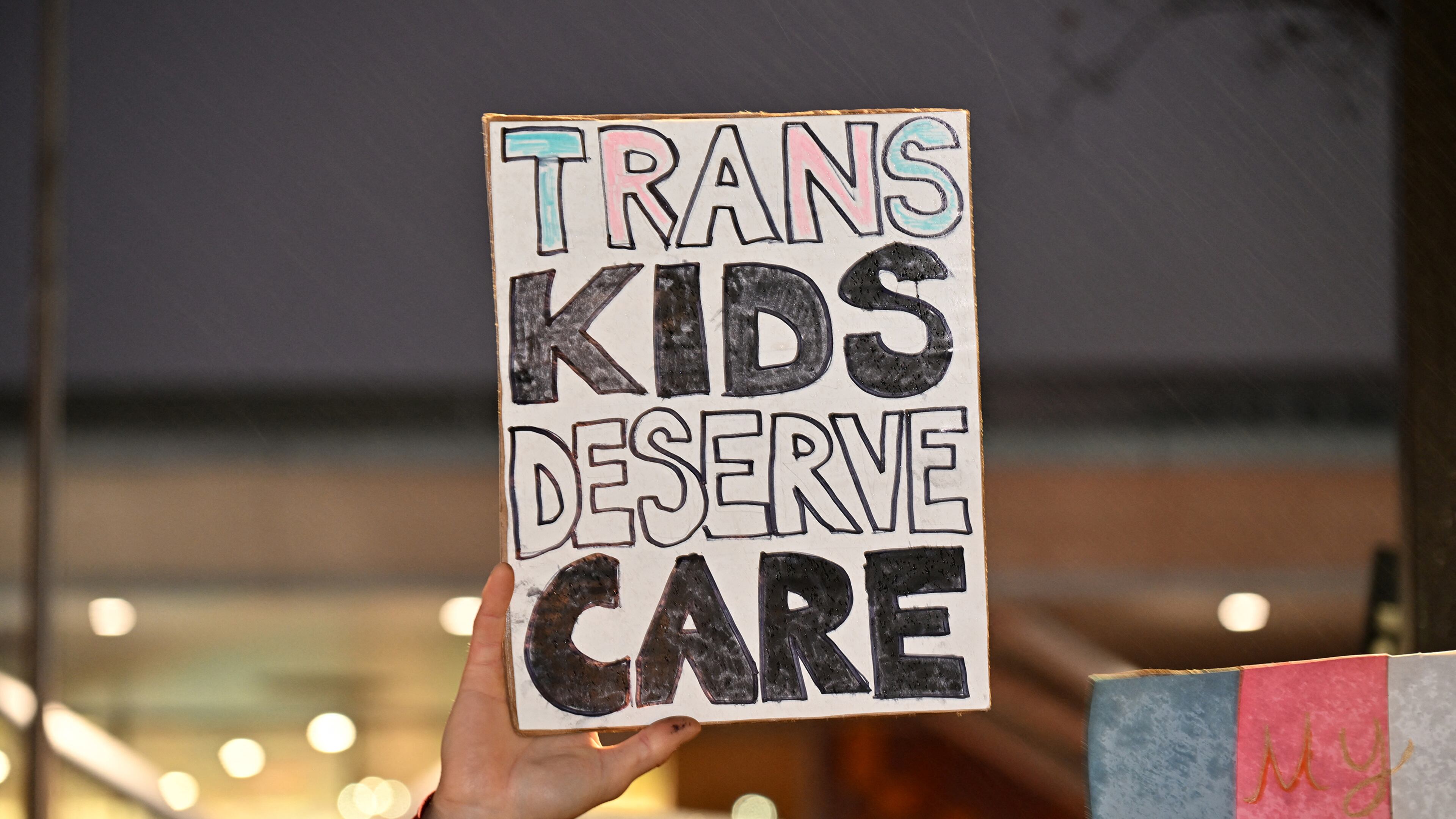 Supporters of transgender youth demonstrate outside Children's Hospital Los Angeles (CHLA) on Feb. 6, 2025, in the wake of President Donald Trump's executive order threatening to pull federal funding from healthcare providers who offer gender-affirming care to children. (Robyn Beck/AFP/Getty Images/TNS)