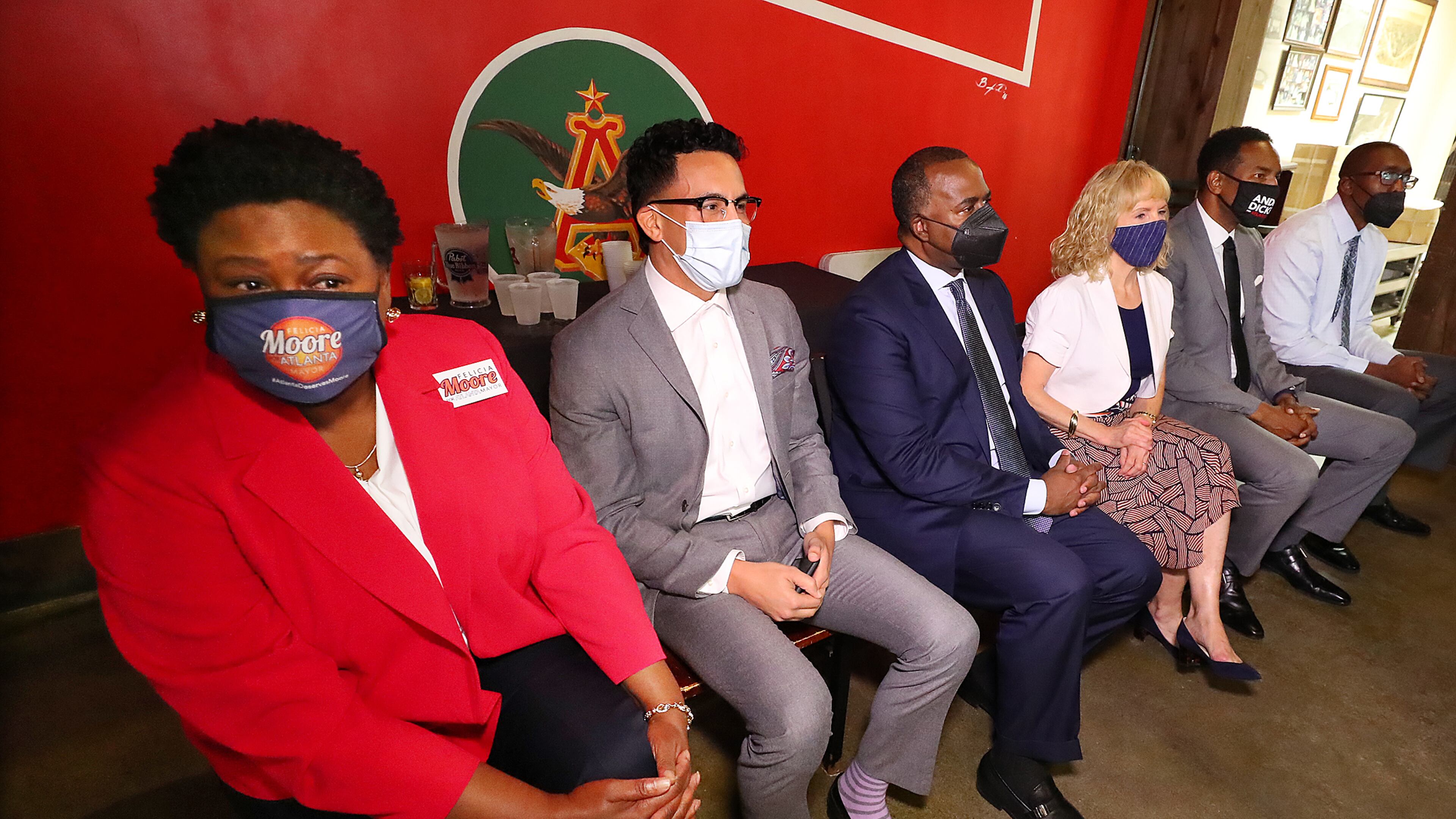 080421 Atlanta: Mayoral candidates Council President Felicia Moore (from left), Councilman Antonio Brown, former Atlanta Mayor Kasim Reed, attorney Sharon Gay, Councilman Andre Dickens, and local businessman Richard Wright take part in a mayoral debate hosted by The Young Democrats of Atlanta at Manuel’s Tavern on Wednesday, August 4, 2021, in Atlanta. “Curtis Compton / Curtis.Compton@ajc.com”