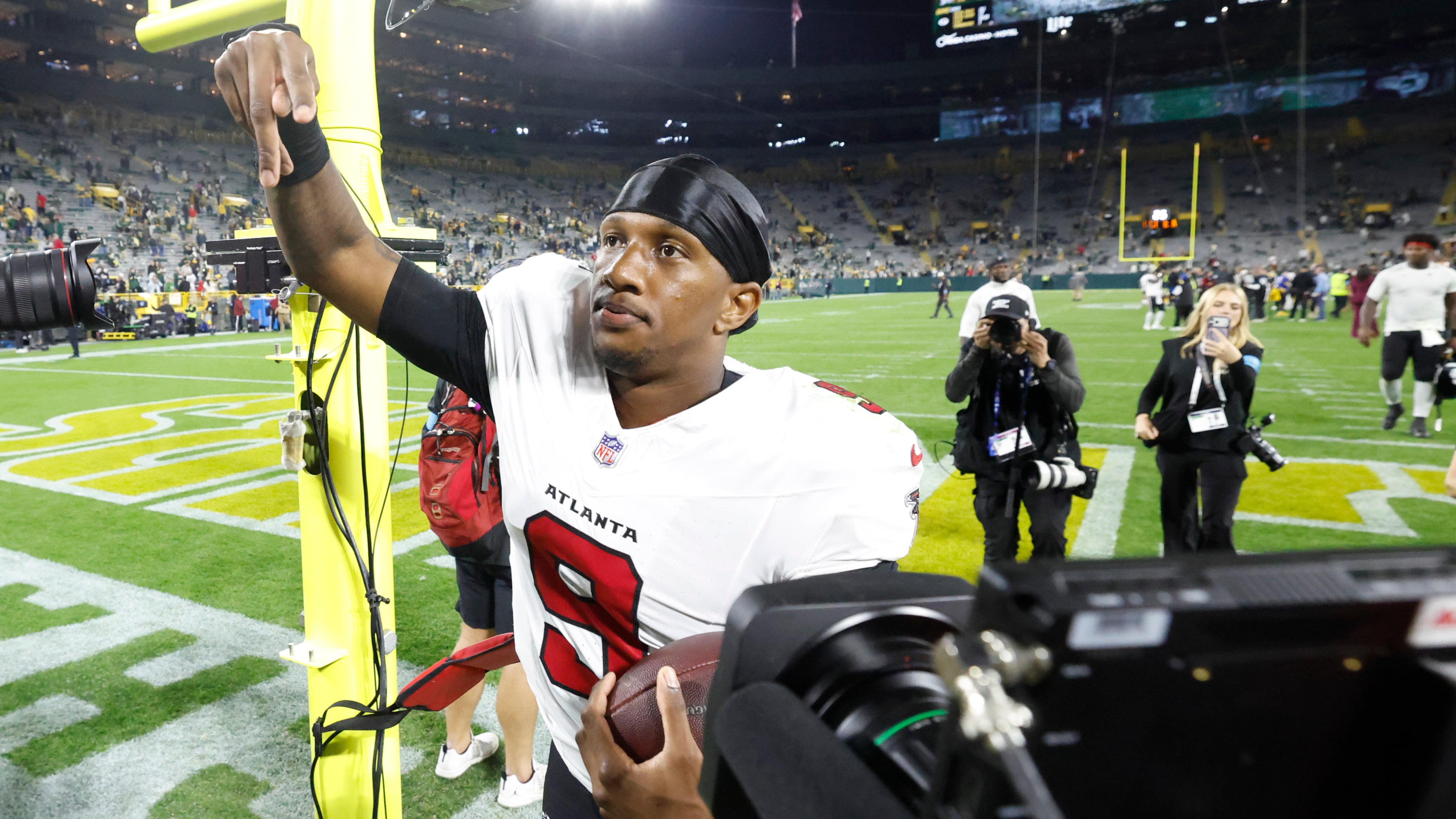 Atlanta Falcons quarterback Michael Penix Jr. got his first start and first win of the season Thursday. (Jeffrey Phelps/AP)