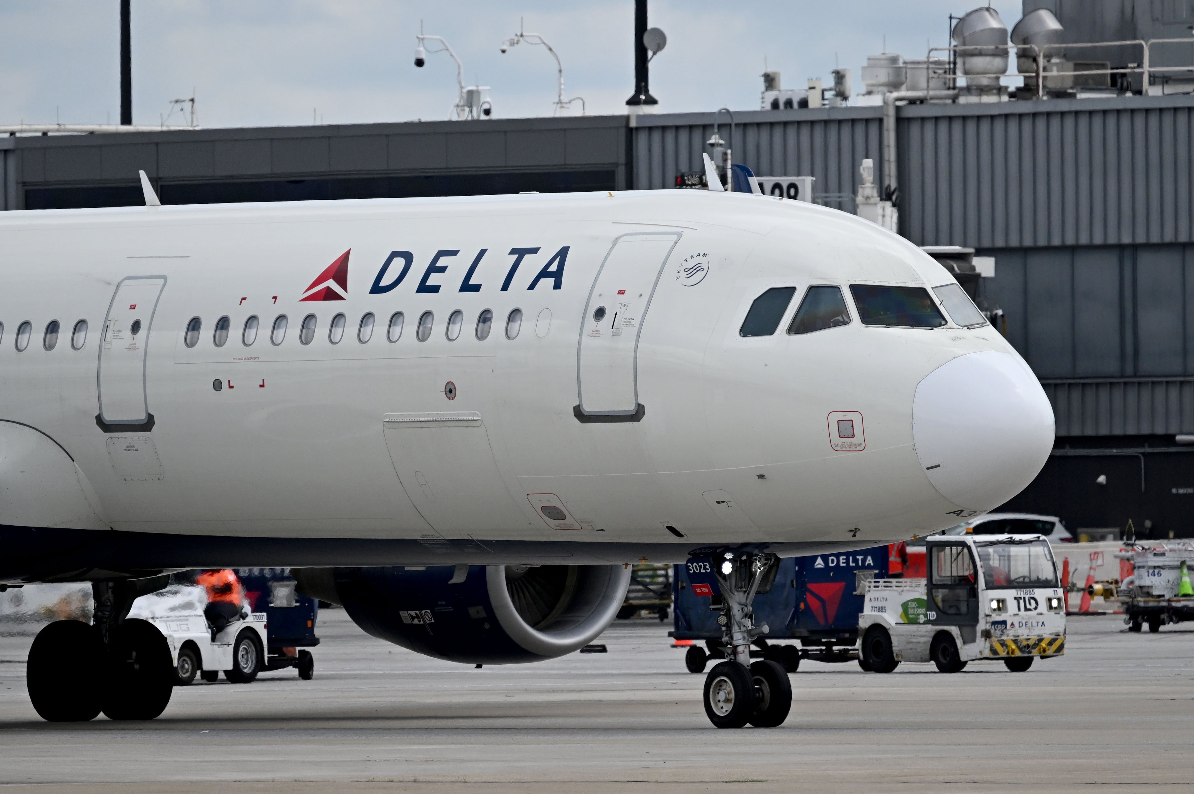Delta DASH