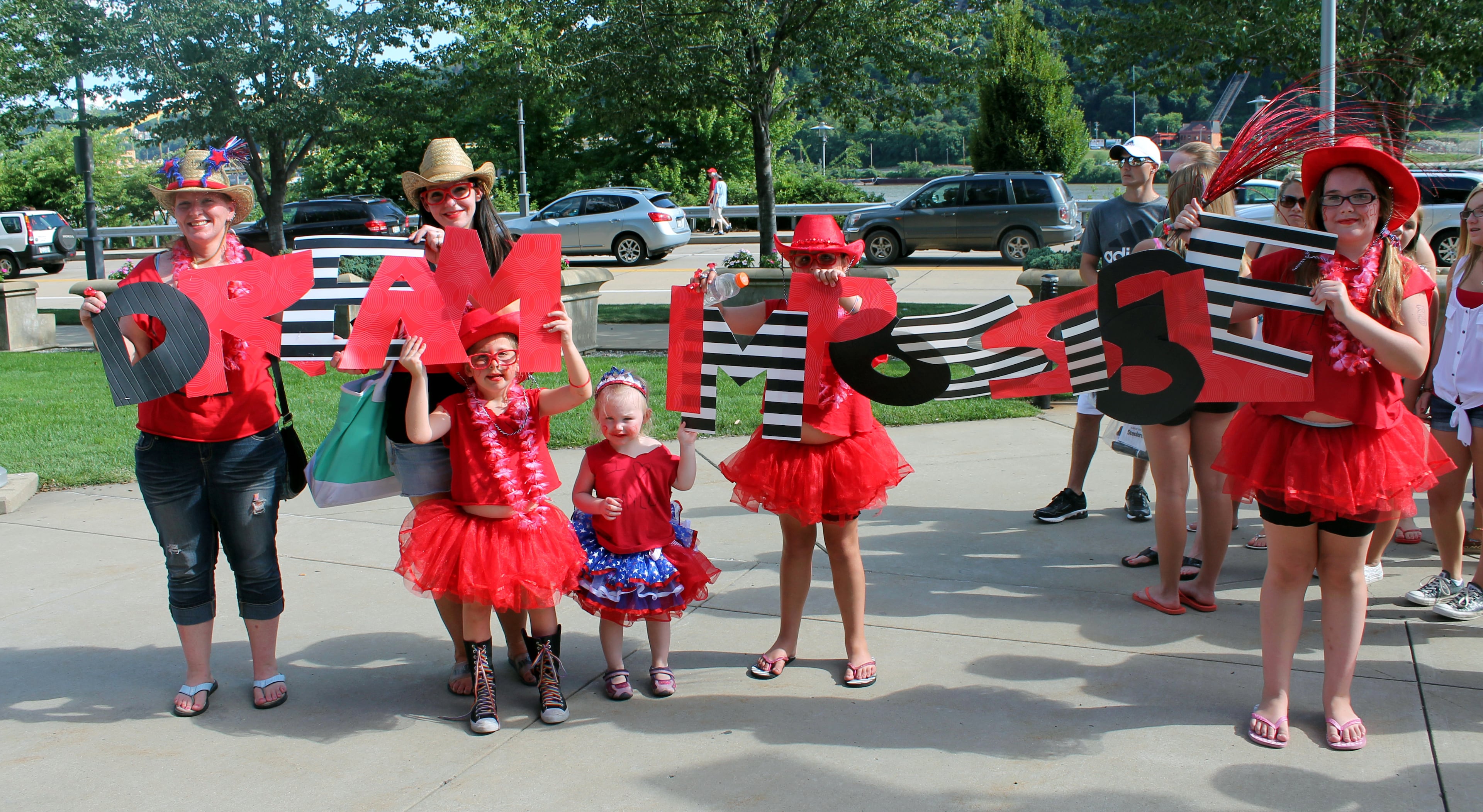 Amber Kear, Jamie Beach, Alexa Duda, Hope Beach, Harley Duda and Arizona Miller