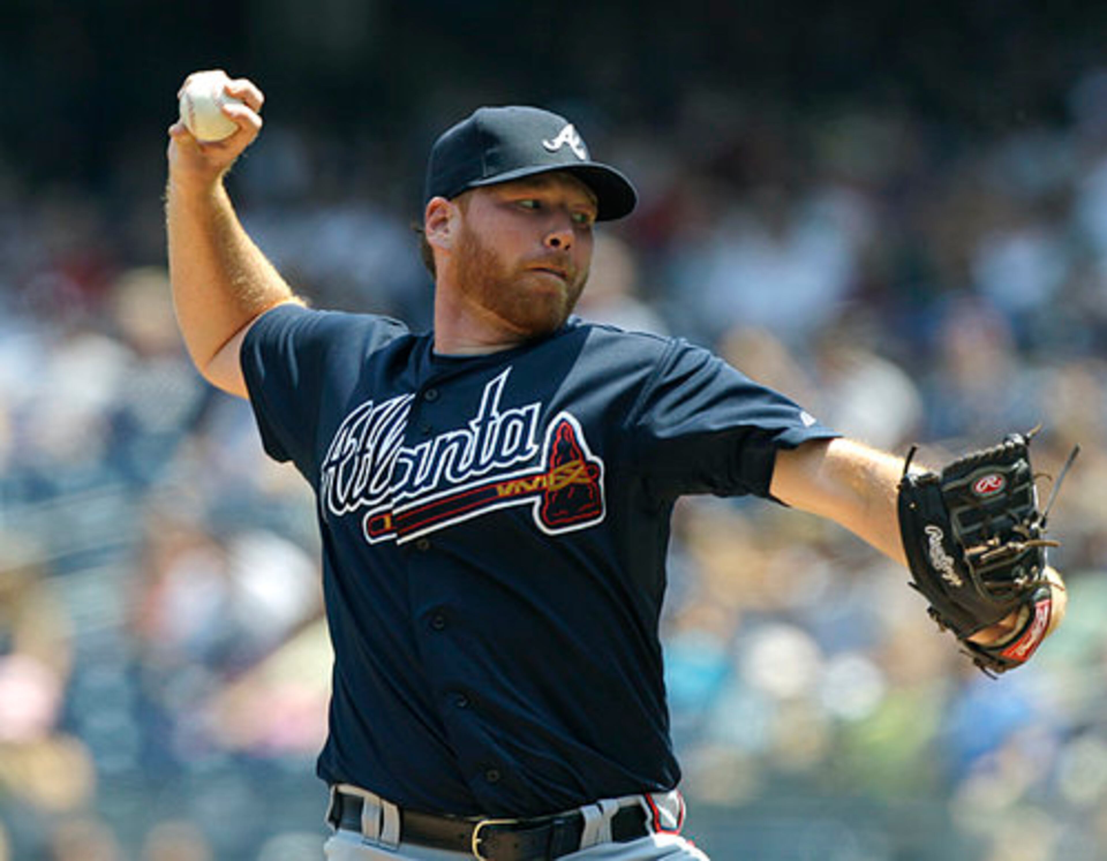 Atlanta Braves starting pitcher Tommy Hanson delivers in the second inning against the New York Yankees.