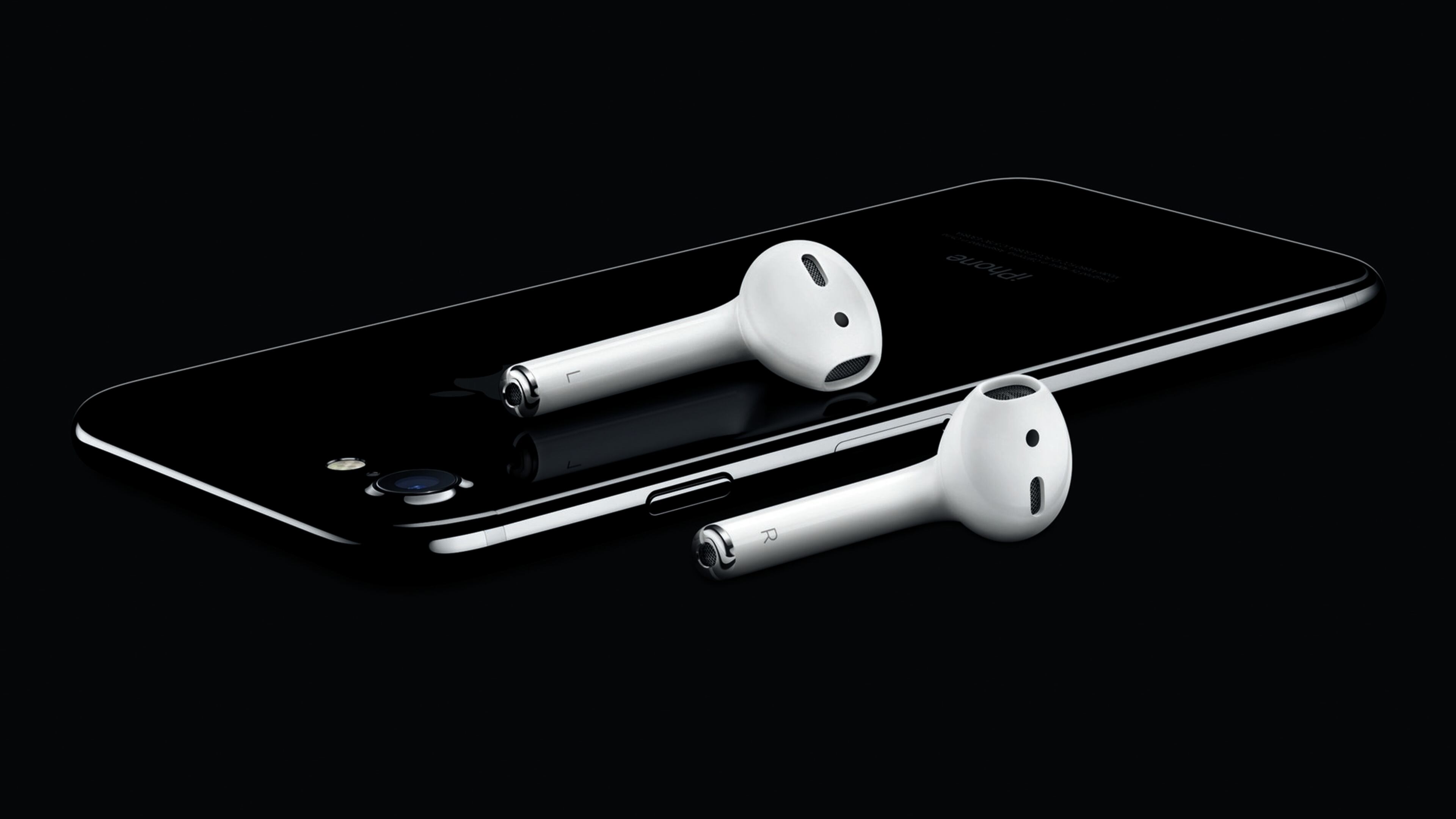 Wireless AirPods with the iPhone 7. (Apple)